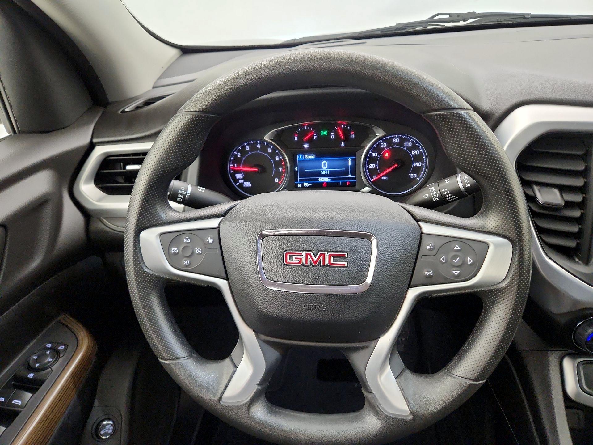 Thumbnail: 2023 GMC Acadia - 10