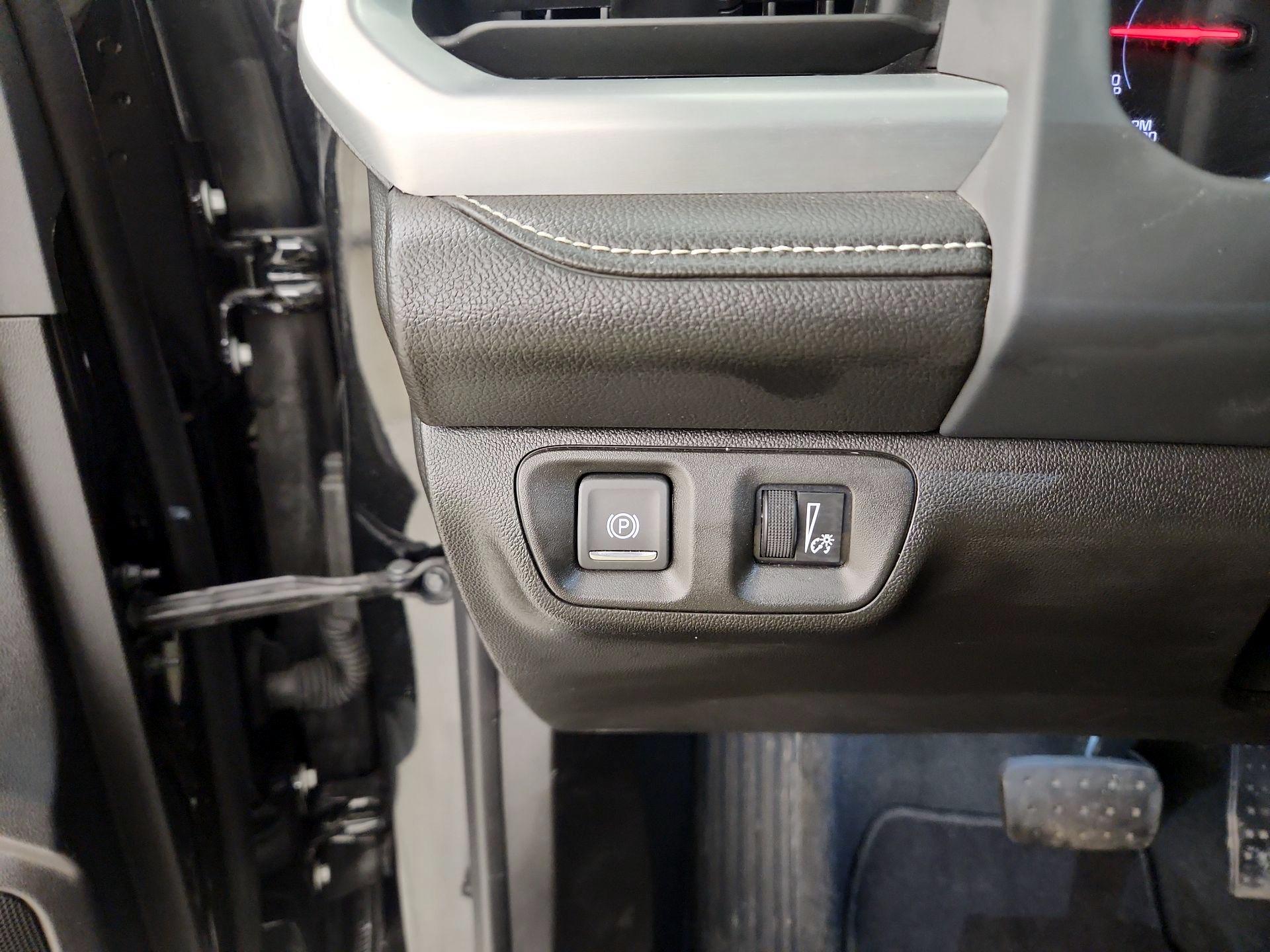 Thumbnail: 2023 GMC Acadia - 13