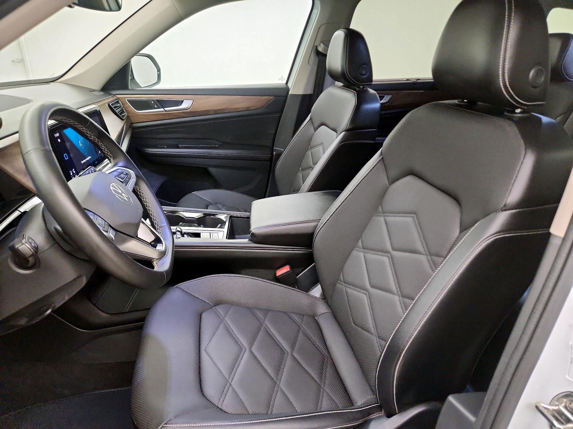 Thumbnail: 2024 Volkswagen Atlas - 11