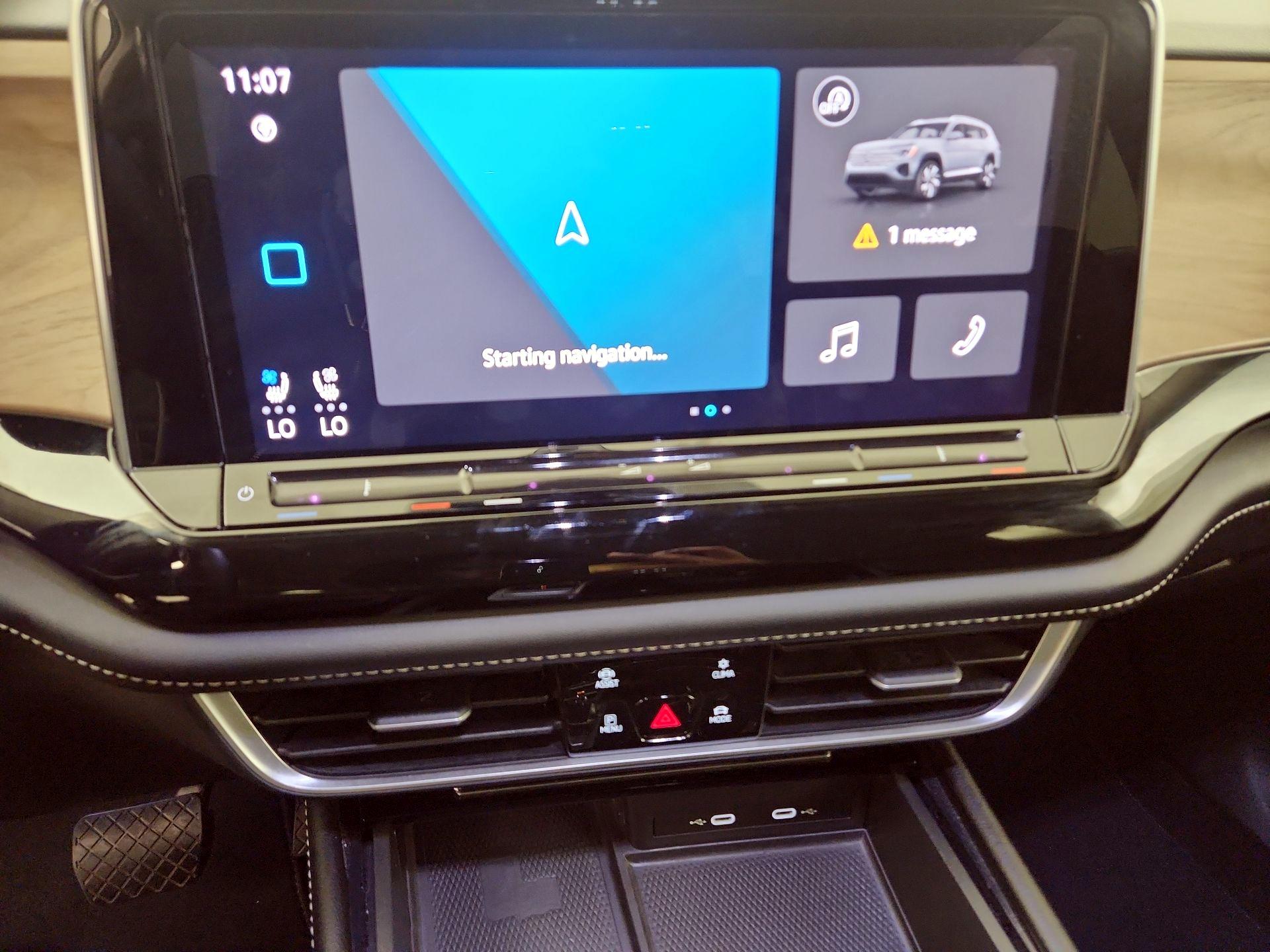 Thumbnail: 2024 Volkswagen Atlas - 16