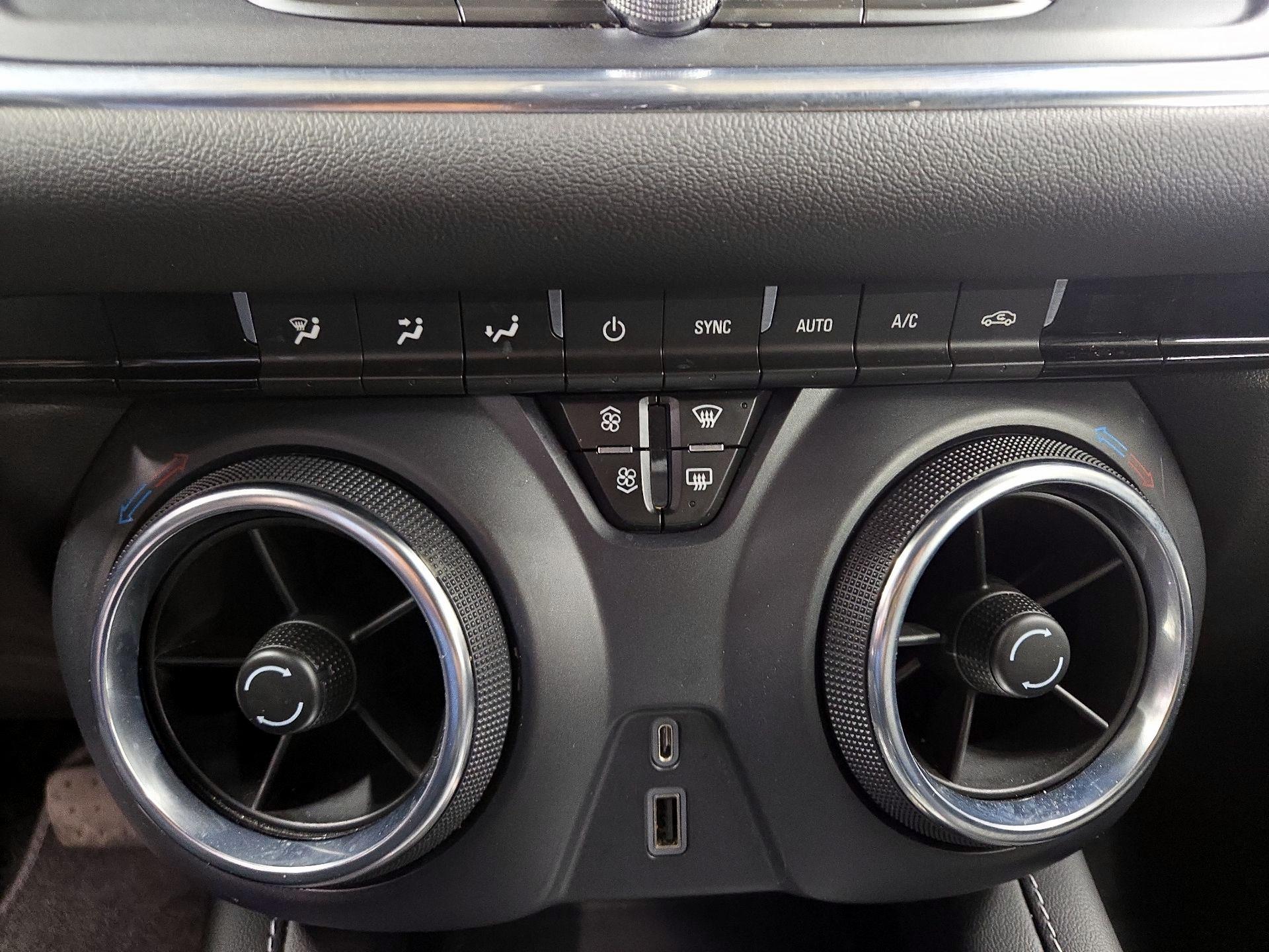 Thumbnail: 2023 Chevrolet Blazer - 16