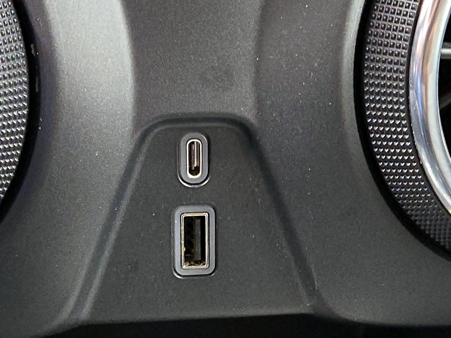 Thumbnail: 2023 Chevrolet Blazer - 18