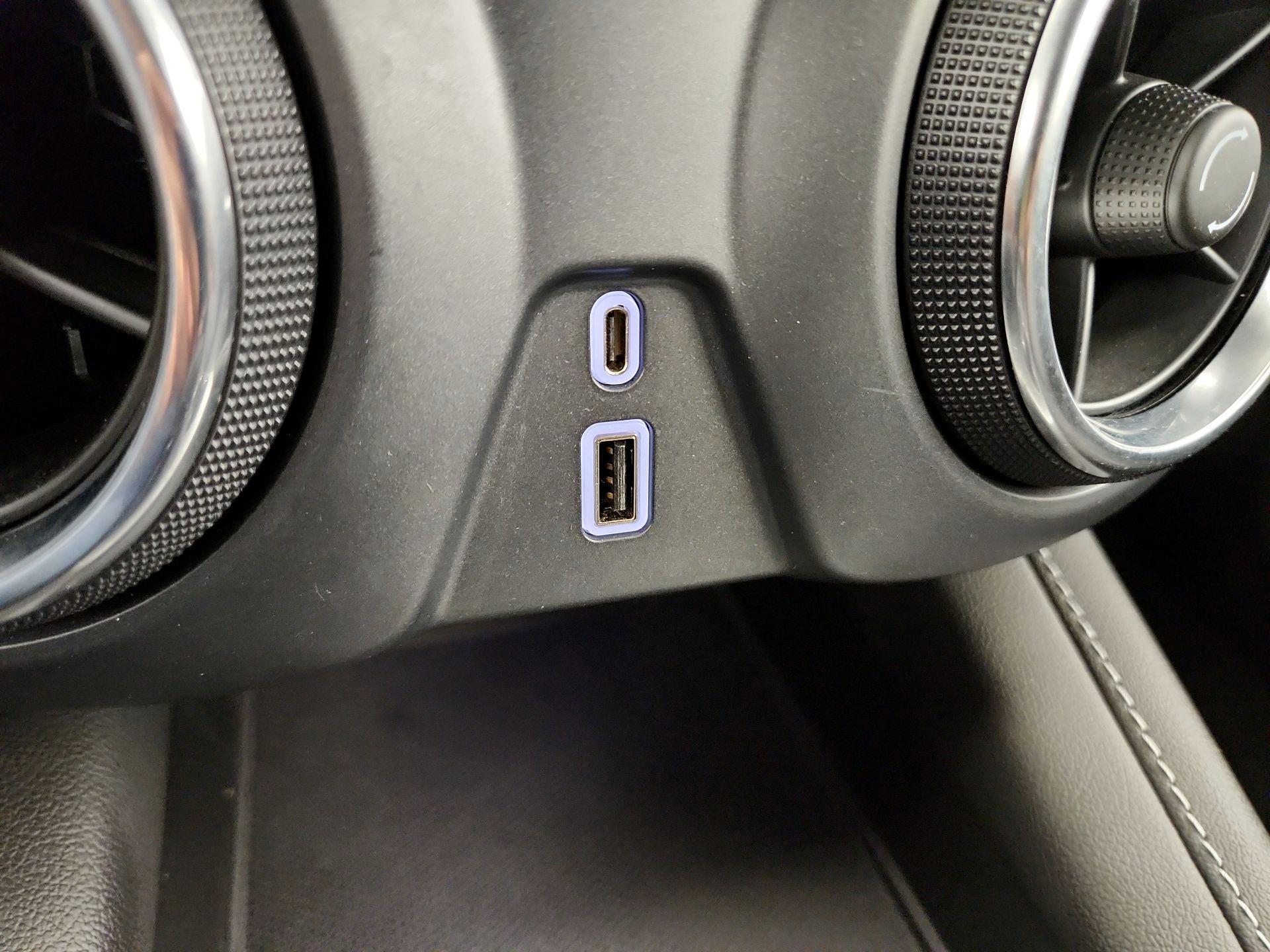 Thumbnail: 2023 Chevrolet Blazer - 18