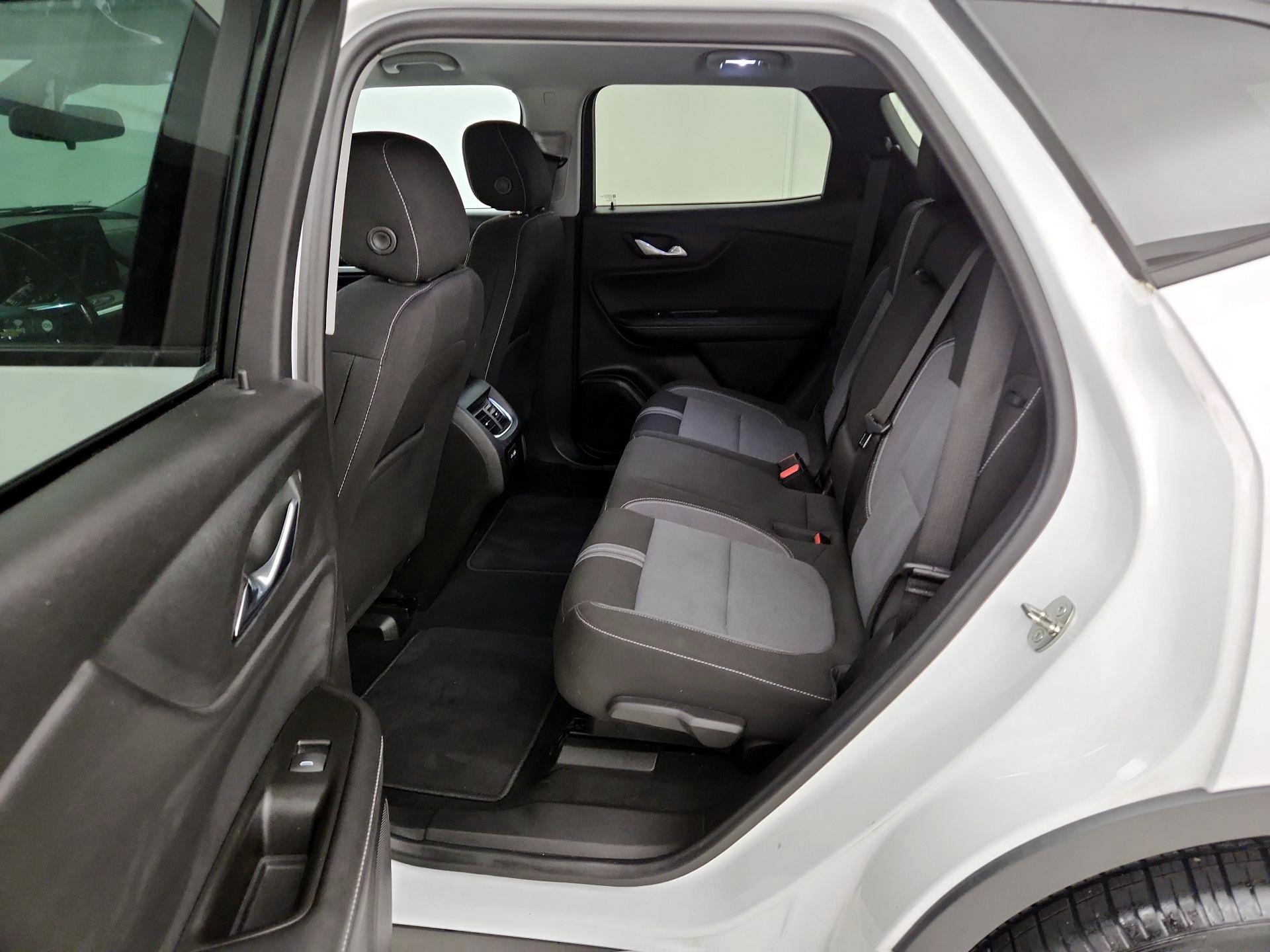 Thumbnail: 2023 Chevrolet Blazer - 19