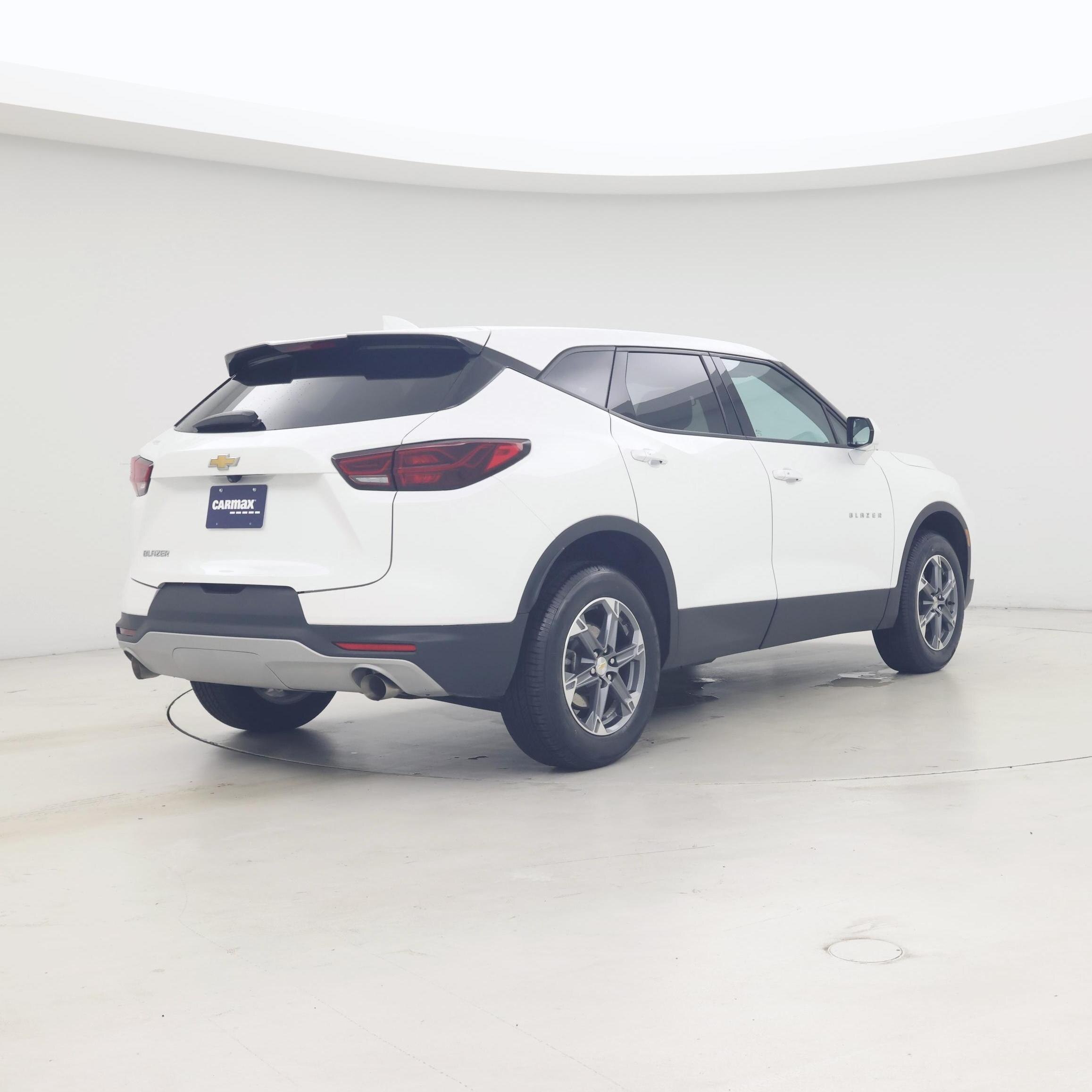 Thumbnail: 2023 Chevrolet Blazer - 8