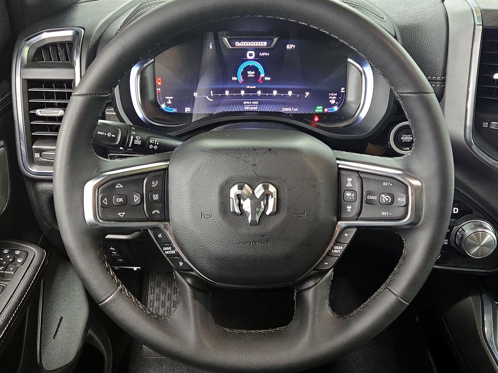 Thumbnail: 2025 RAM 1500 - 10