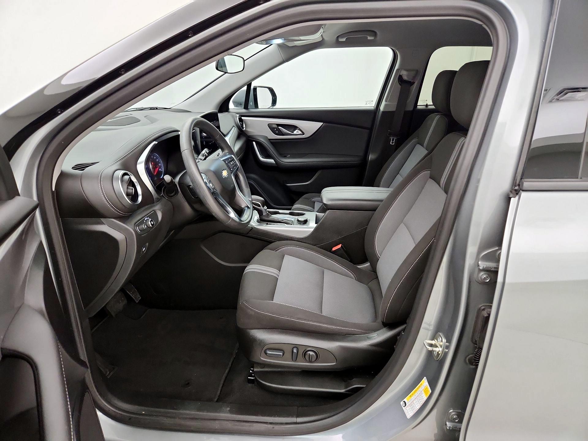 Thumbnail: 2023 Chevrolet Blazer - 11