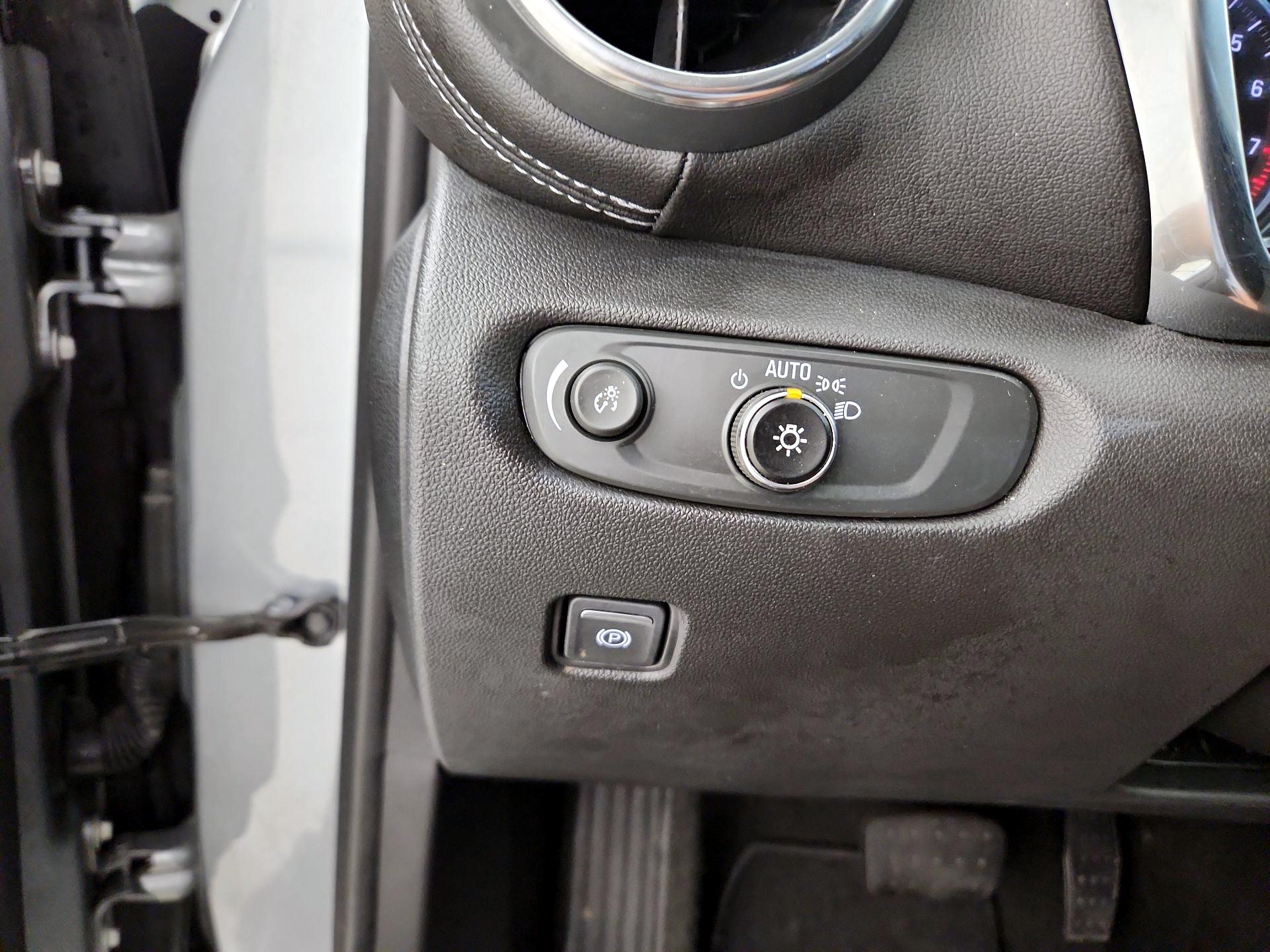 Thumbnail: 2023 Chevrolet Blazer - 13