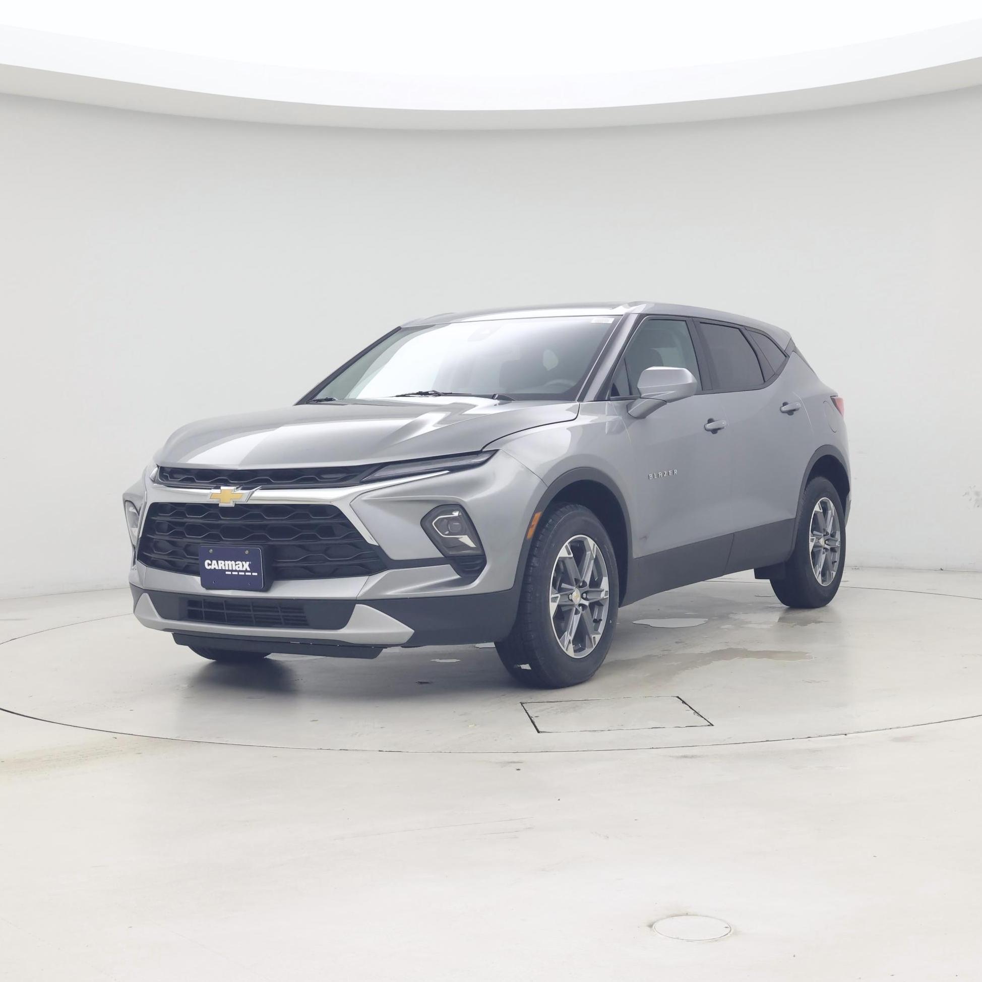 Thumbnail: 2023 Chevrolet Blazer - 4