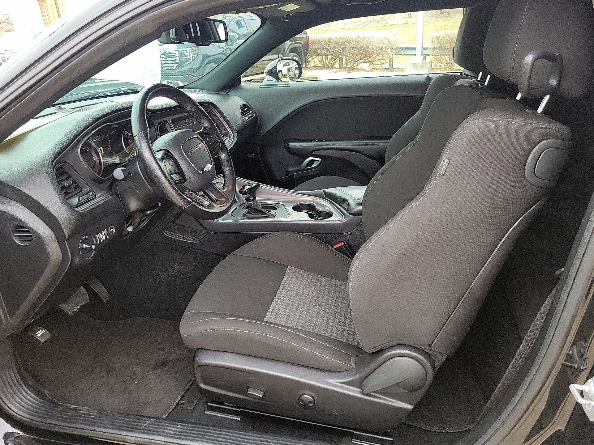 Thumbnail: 2023 Dodge Challenger - 9