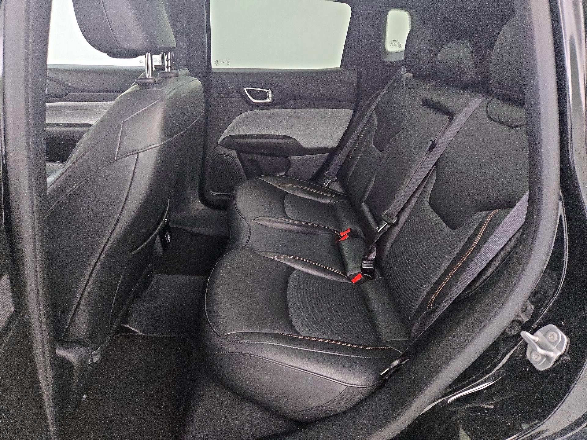 Thumbnail: 2023 Jeep Compass - 20