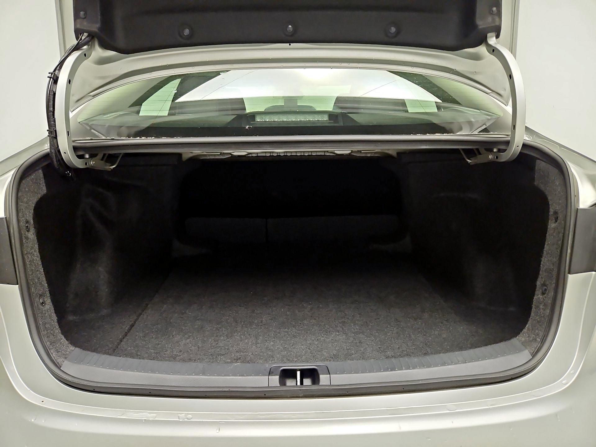 Thumbnail: 2025 Toyota Corolla - 20