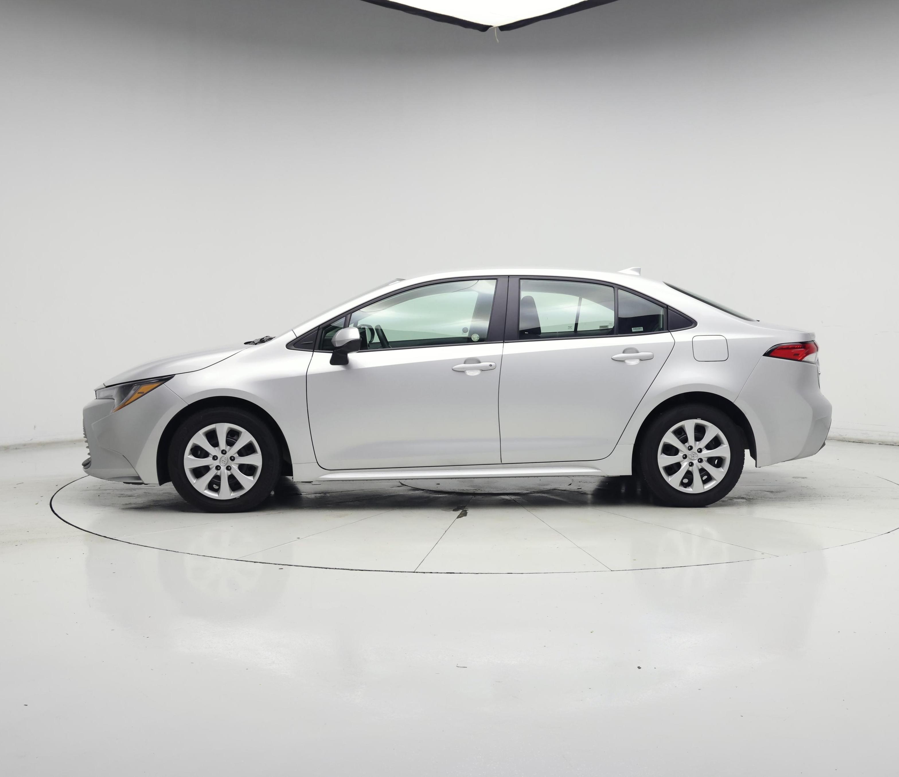 Thumbnail: 2025 Toyota Corolla - 3