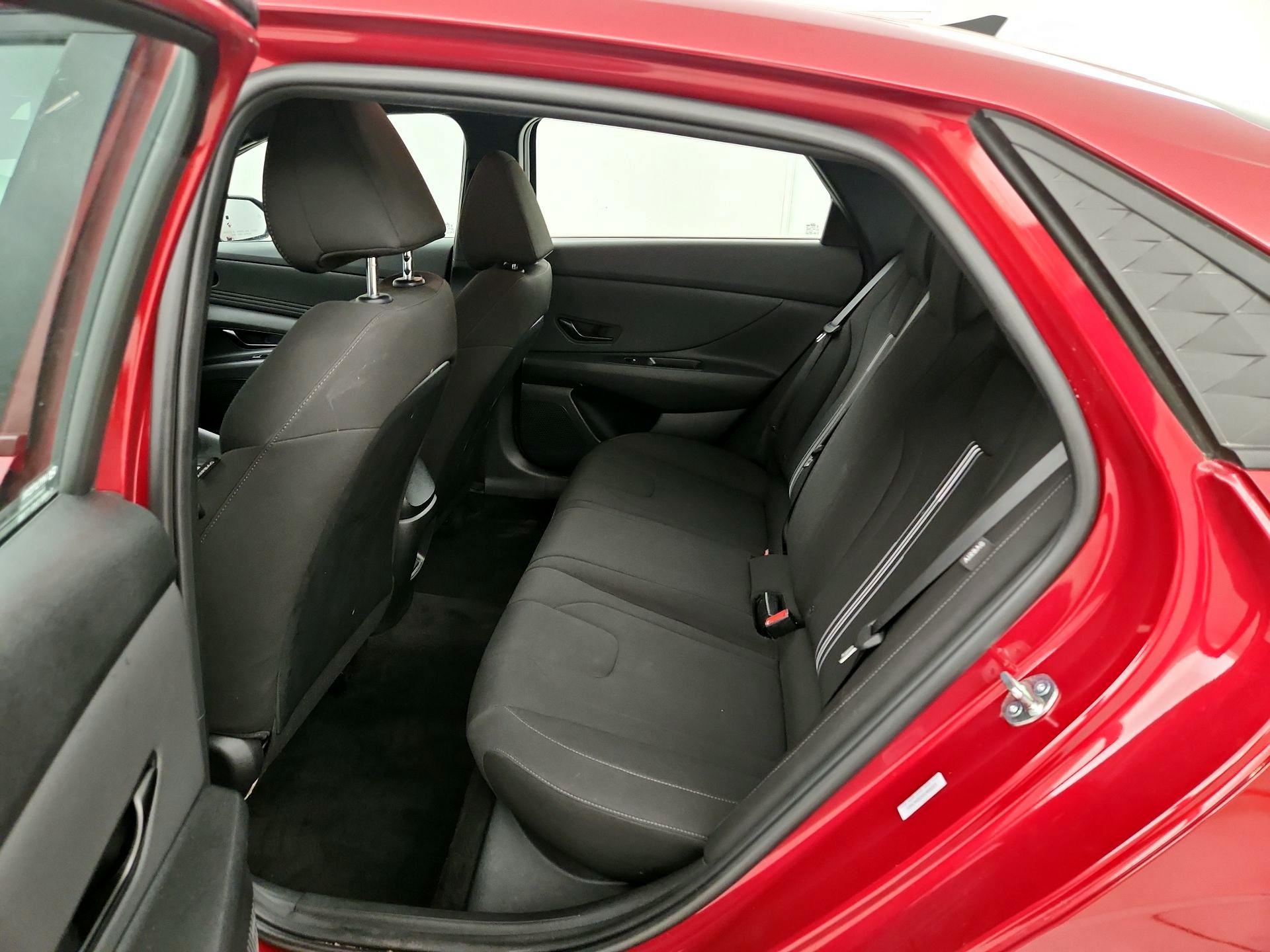 Thumbnail: 2025 Hyundai Elantra - 19