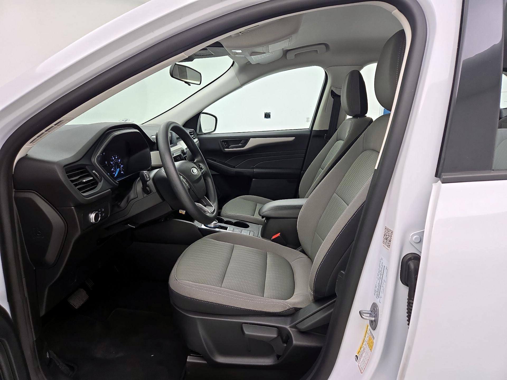 Thumbnail: 2022 Ford Escape - 11