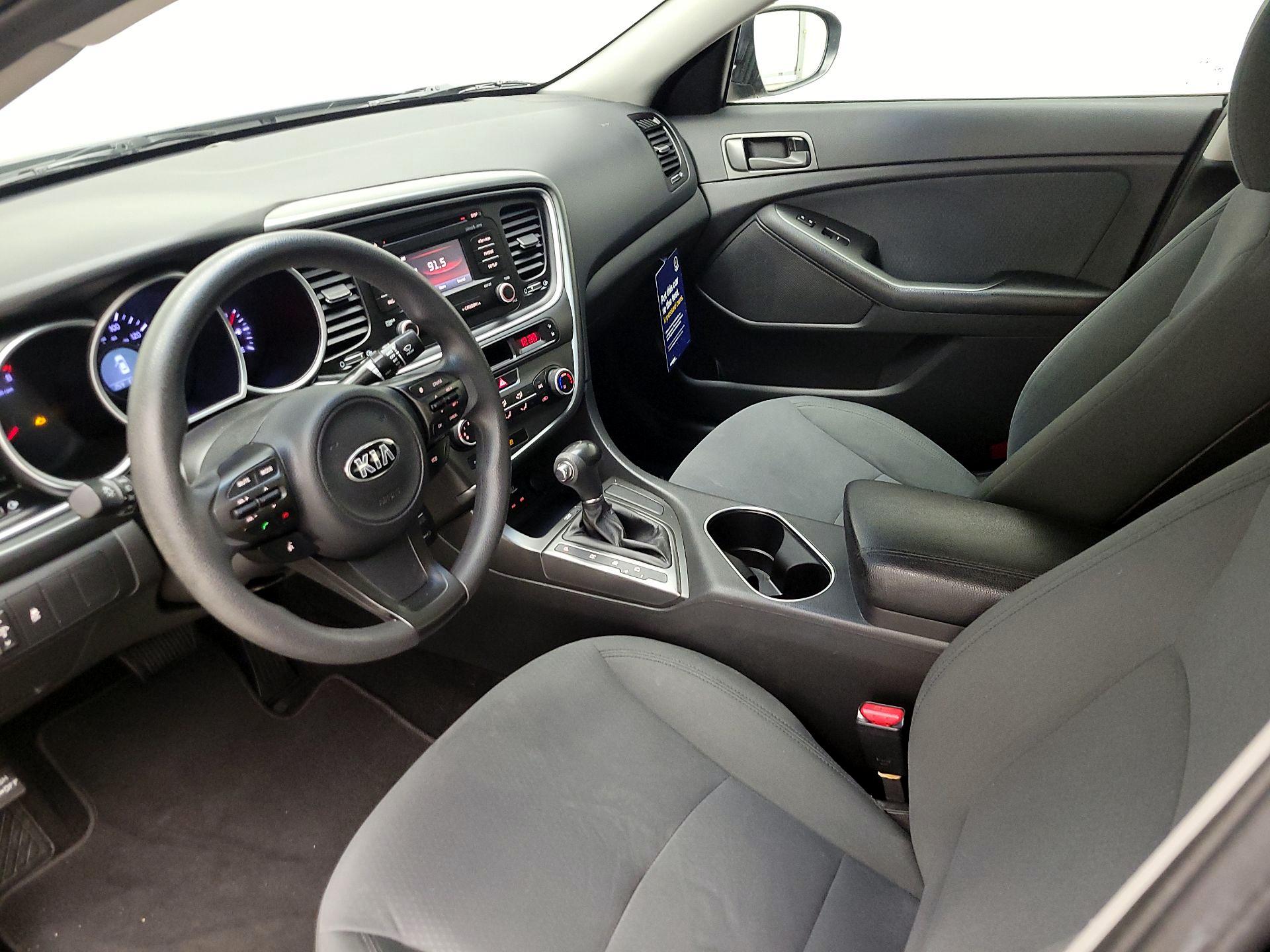 Thumbnail: 2015 Kia Optima - 11