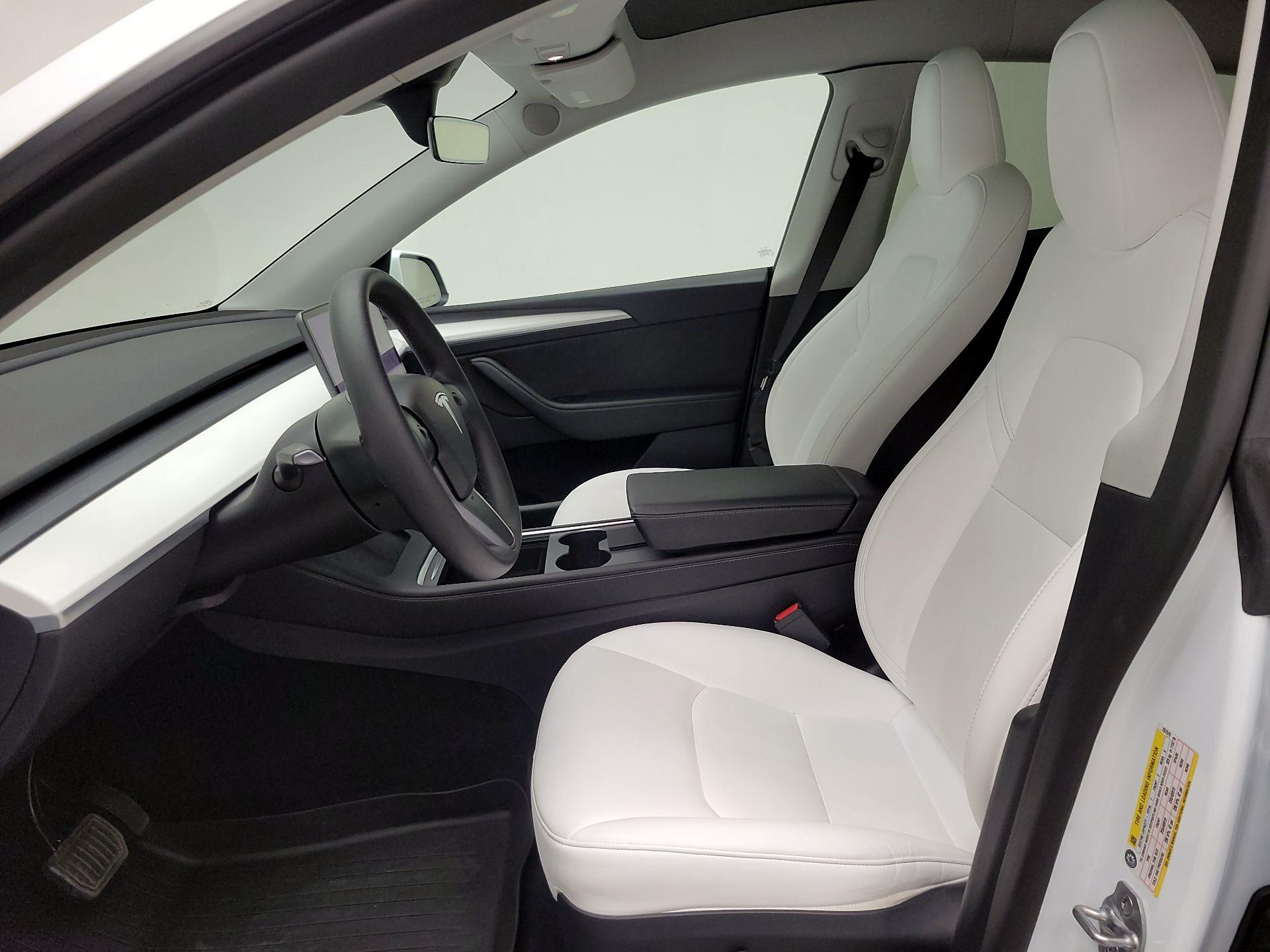 Thumbnail: 2025 Tesla Model Y - 11