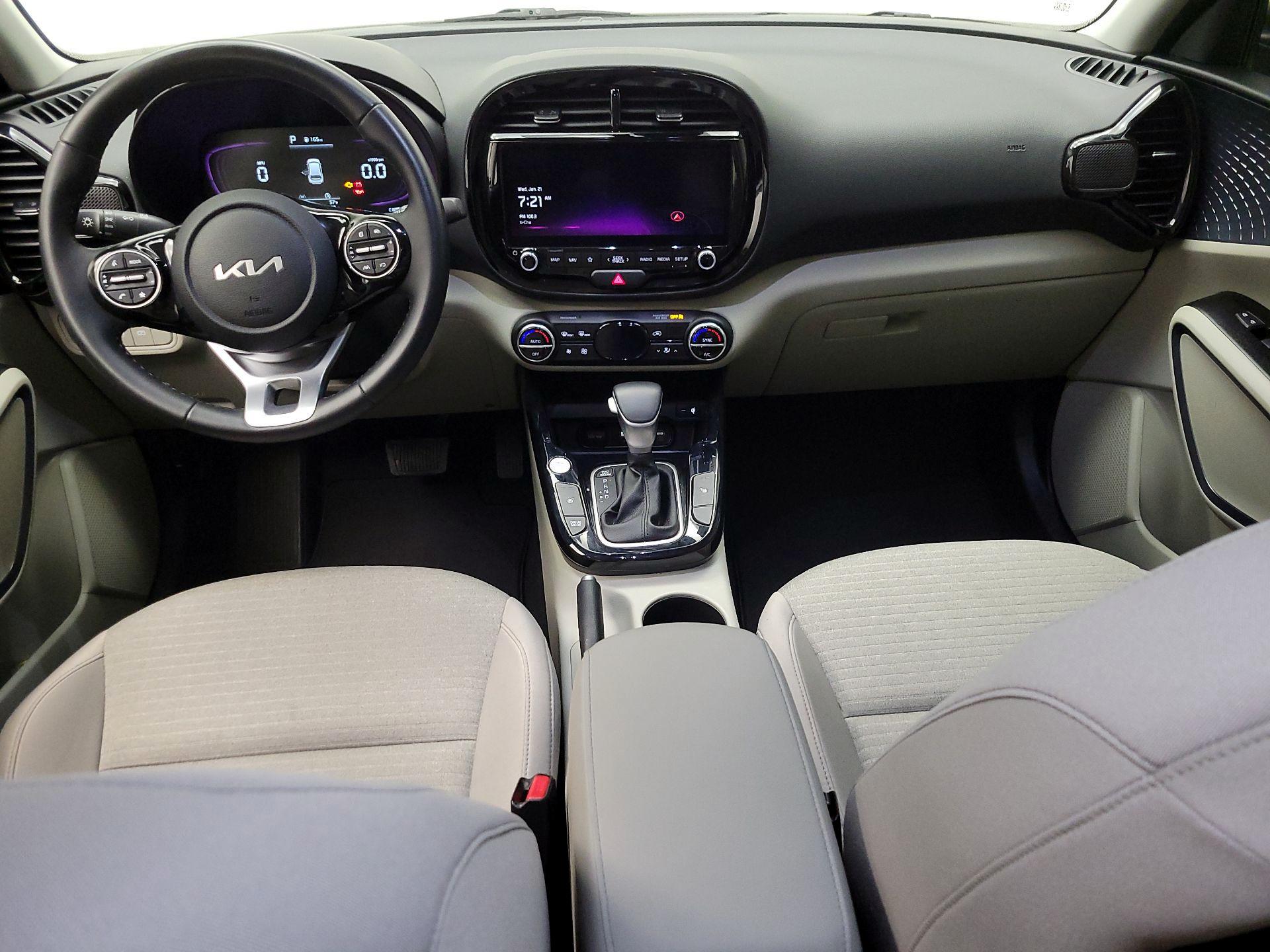 Thumbnail: 2024 Kia Soul - 9