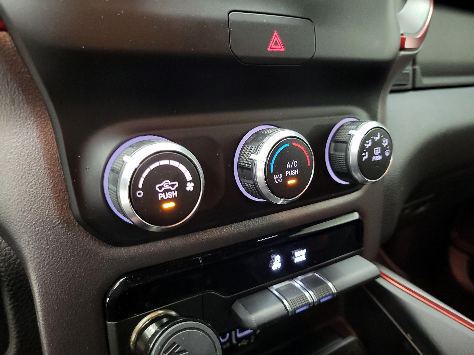 Thumbnail: 2019 RAM 1500 - 16