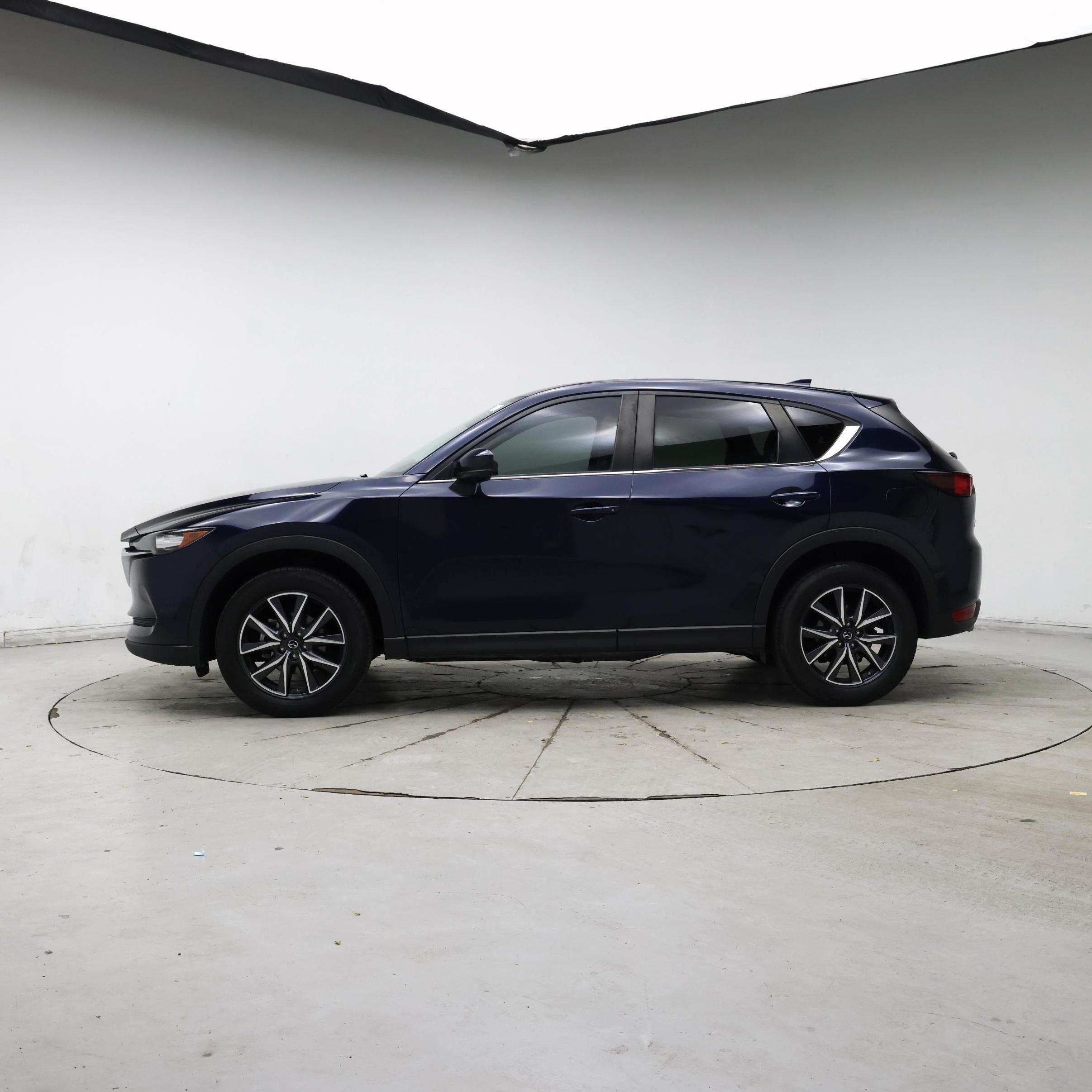 Thumbnail: 2018 Mazda CX-5 - 3
