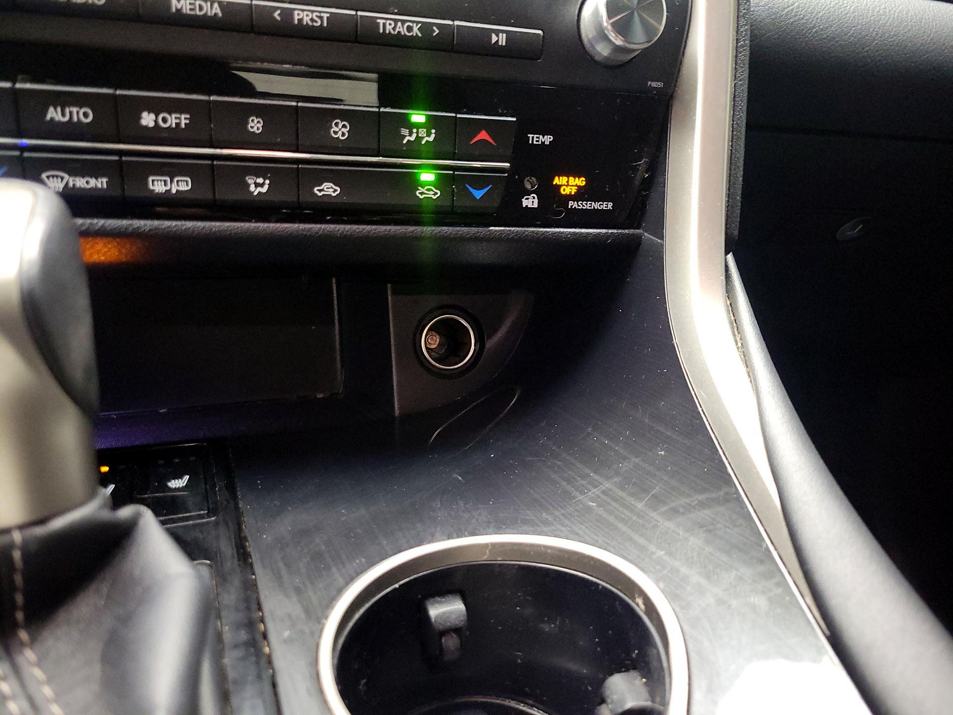 Thumbnail: 2016 Lexus RX - 18