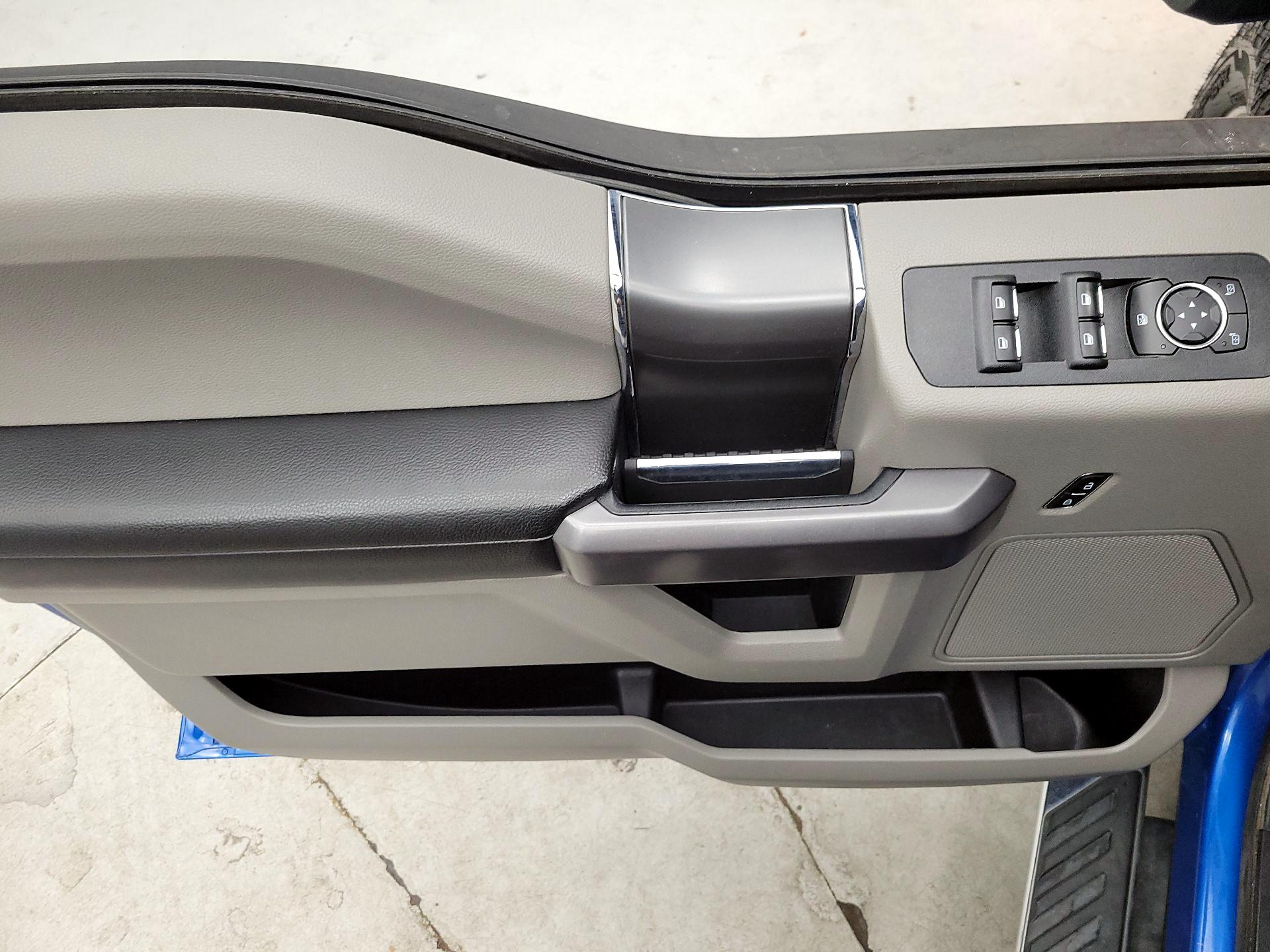 Thumbnail: 2019 Ford F-150 - 12