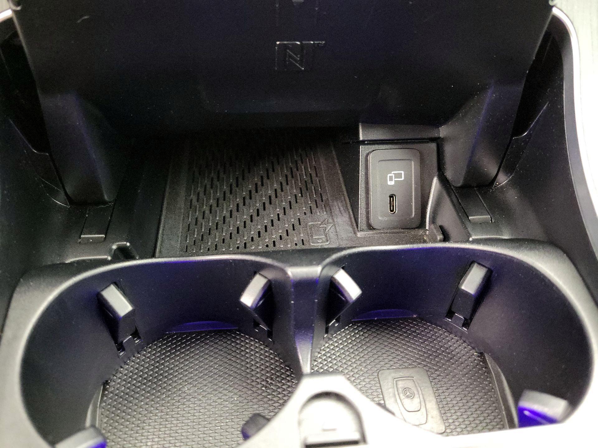 Thumbnail: 2020 Mercedes-Benz GLC - 18