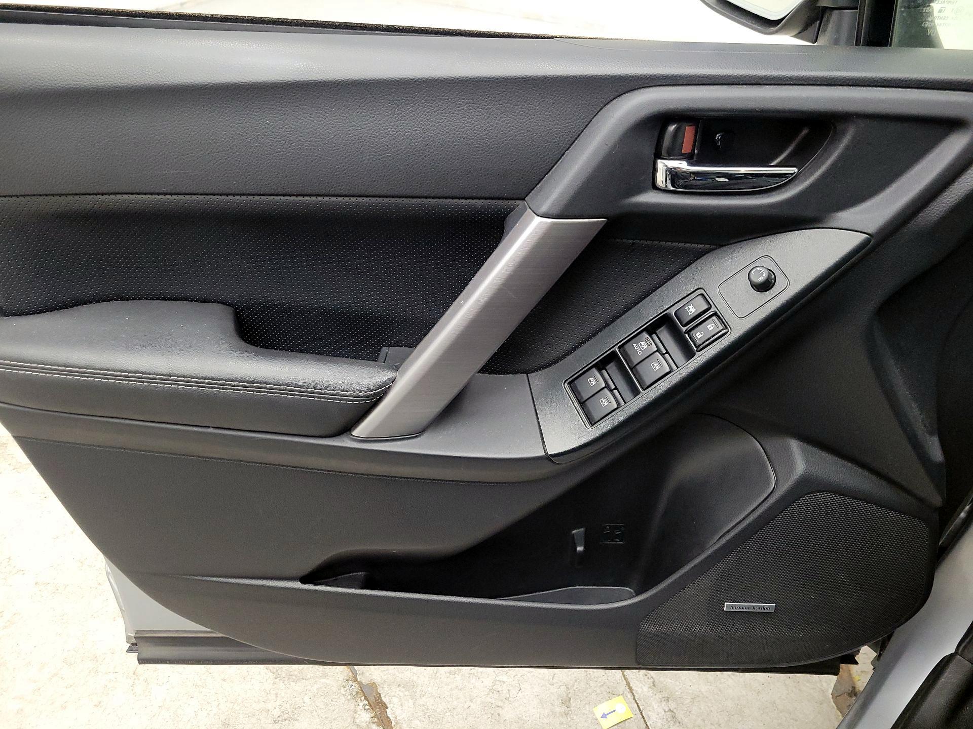 Thumbnail: 2015 Subaru Forester - 12