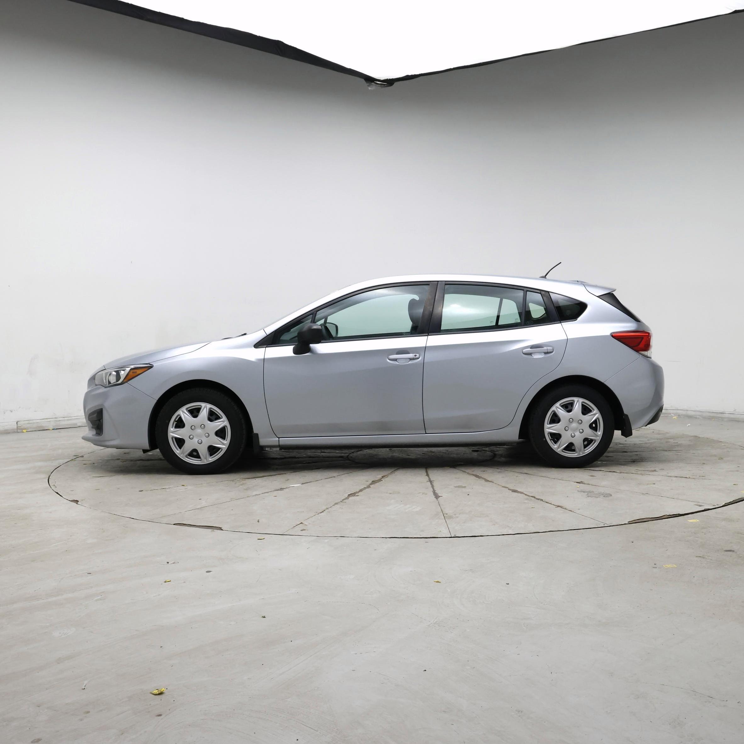 Thumbnail: 2017 Subaru Impreza - 3