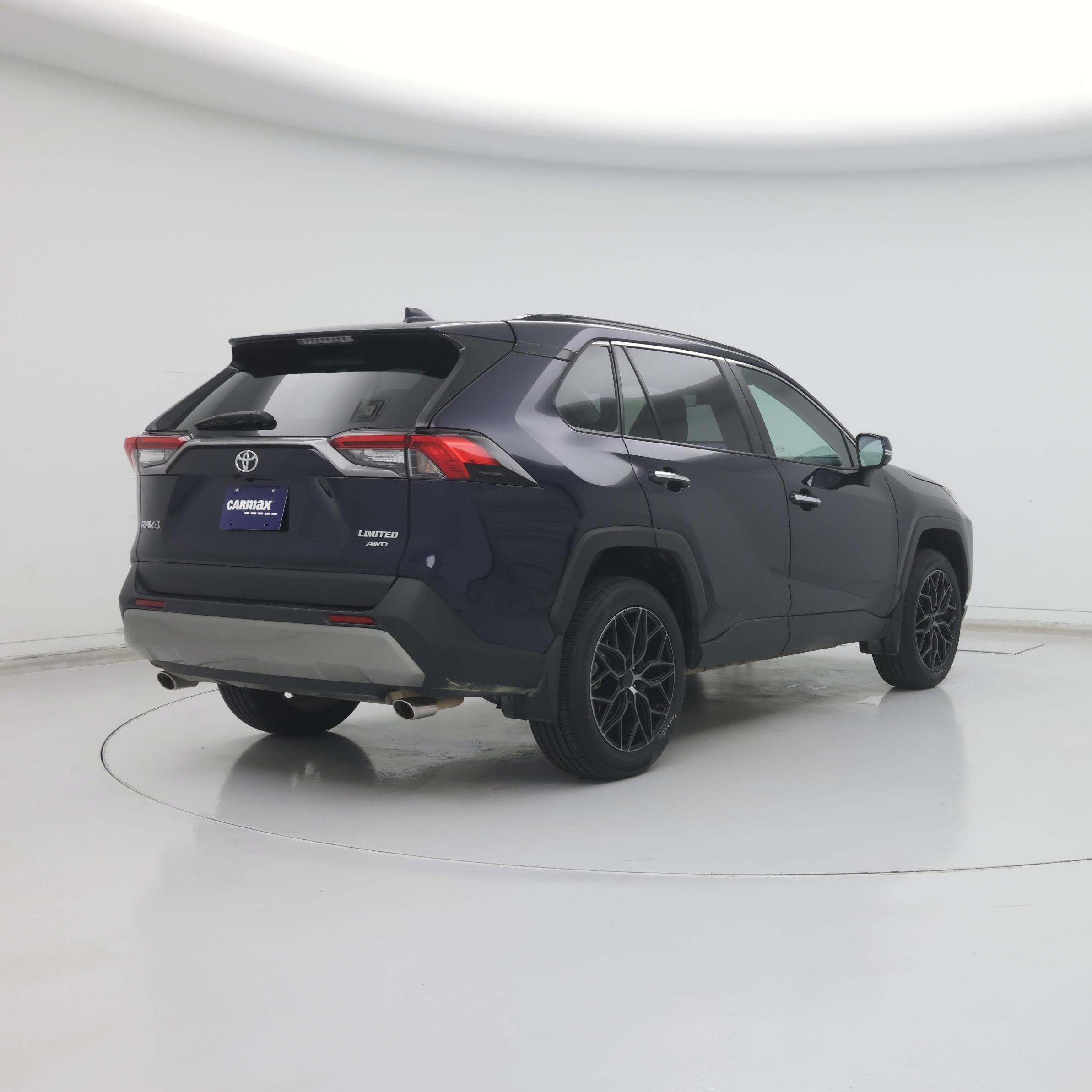 Thumbnail: 2025 Toyota RAV4 - 8