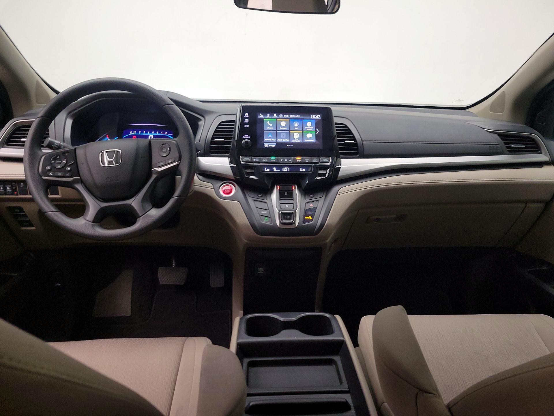 Thumbnail: 2019 Honda Odyssey - 9