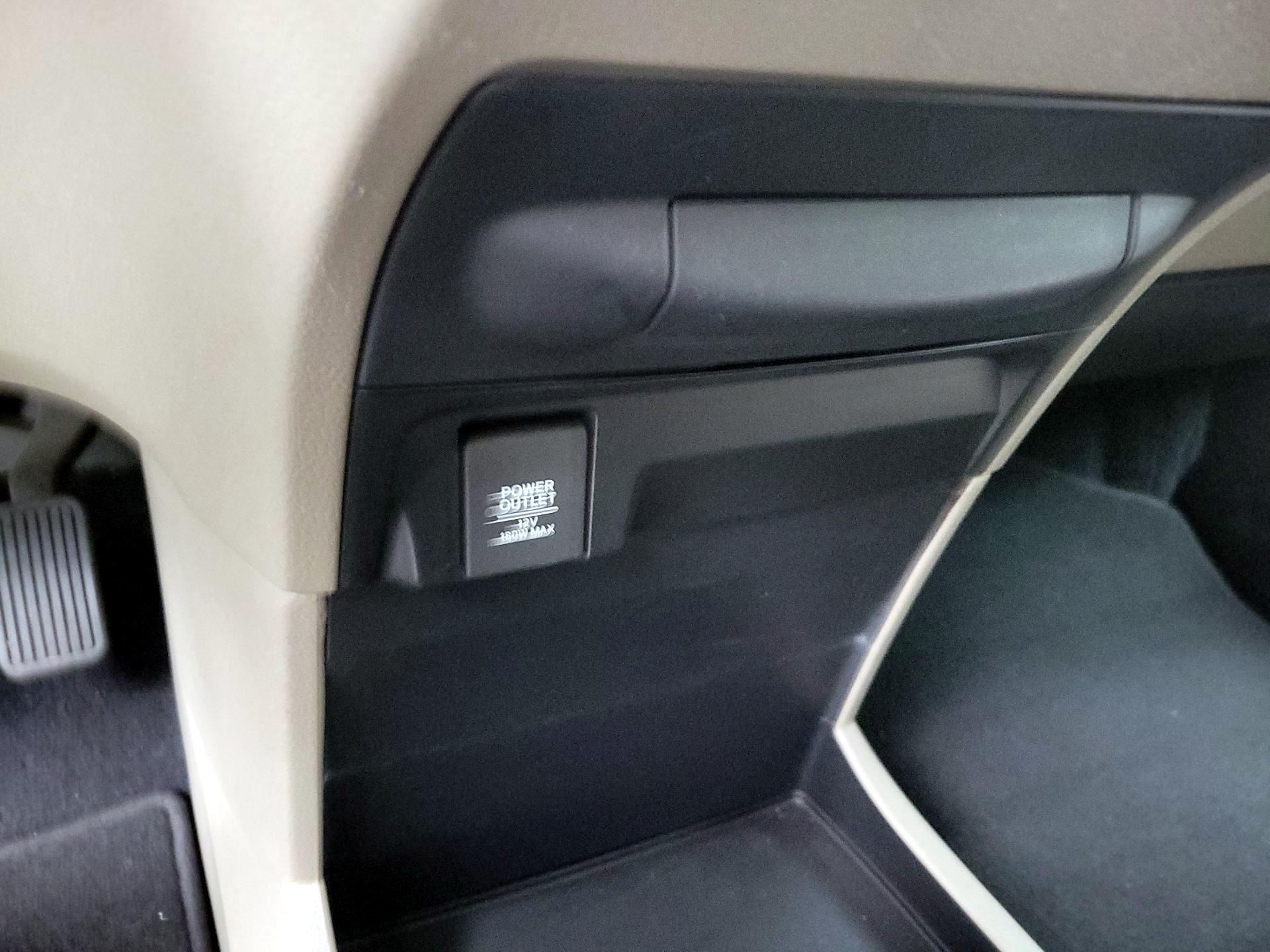 Thumbnail: 2019 Honda Odyssey - 18