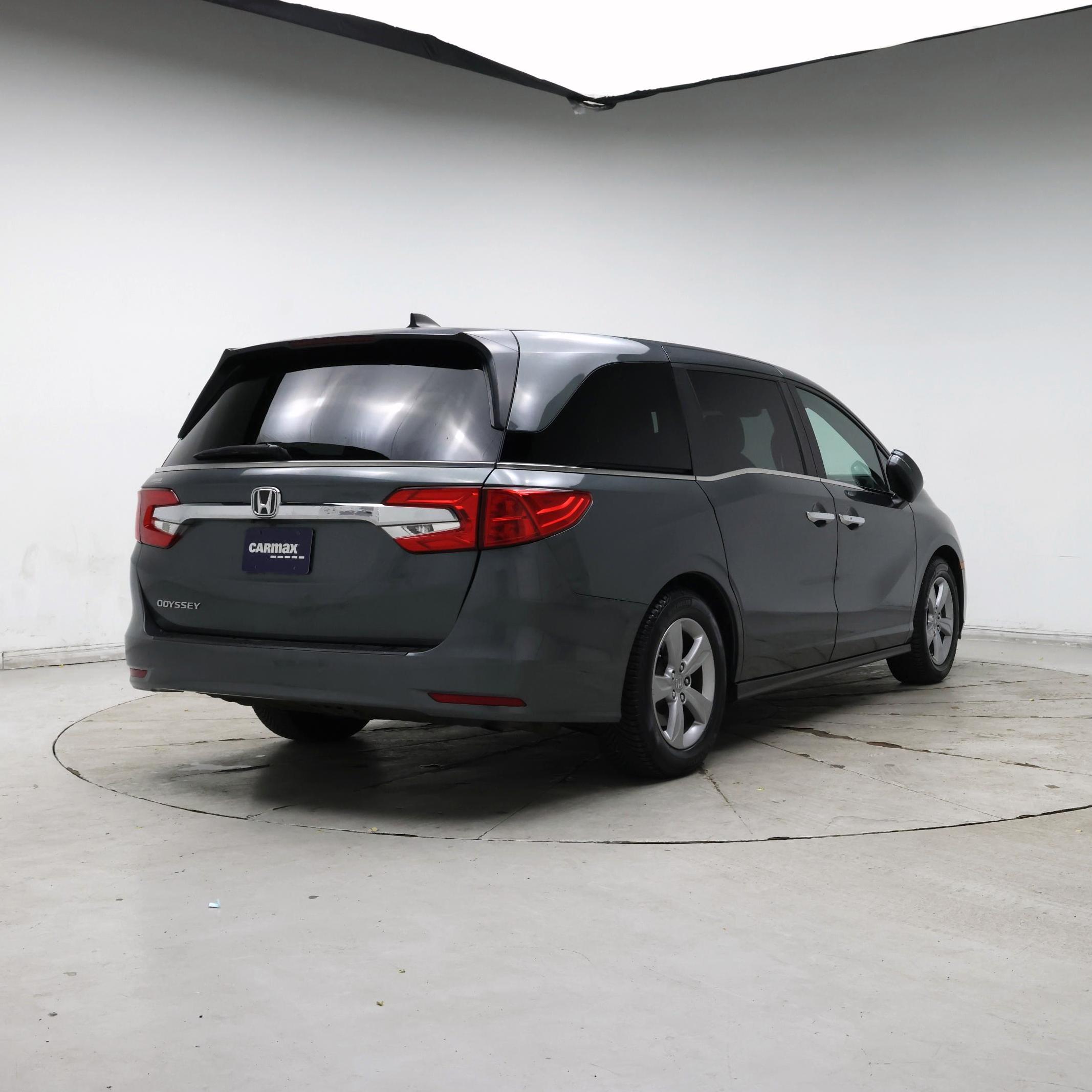 Thumbnail: 2019 Honda Odyssey - 8