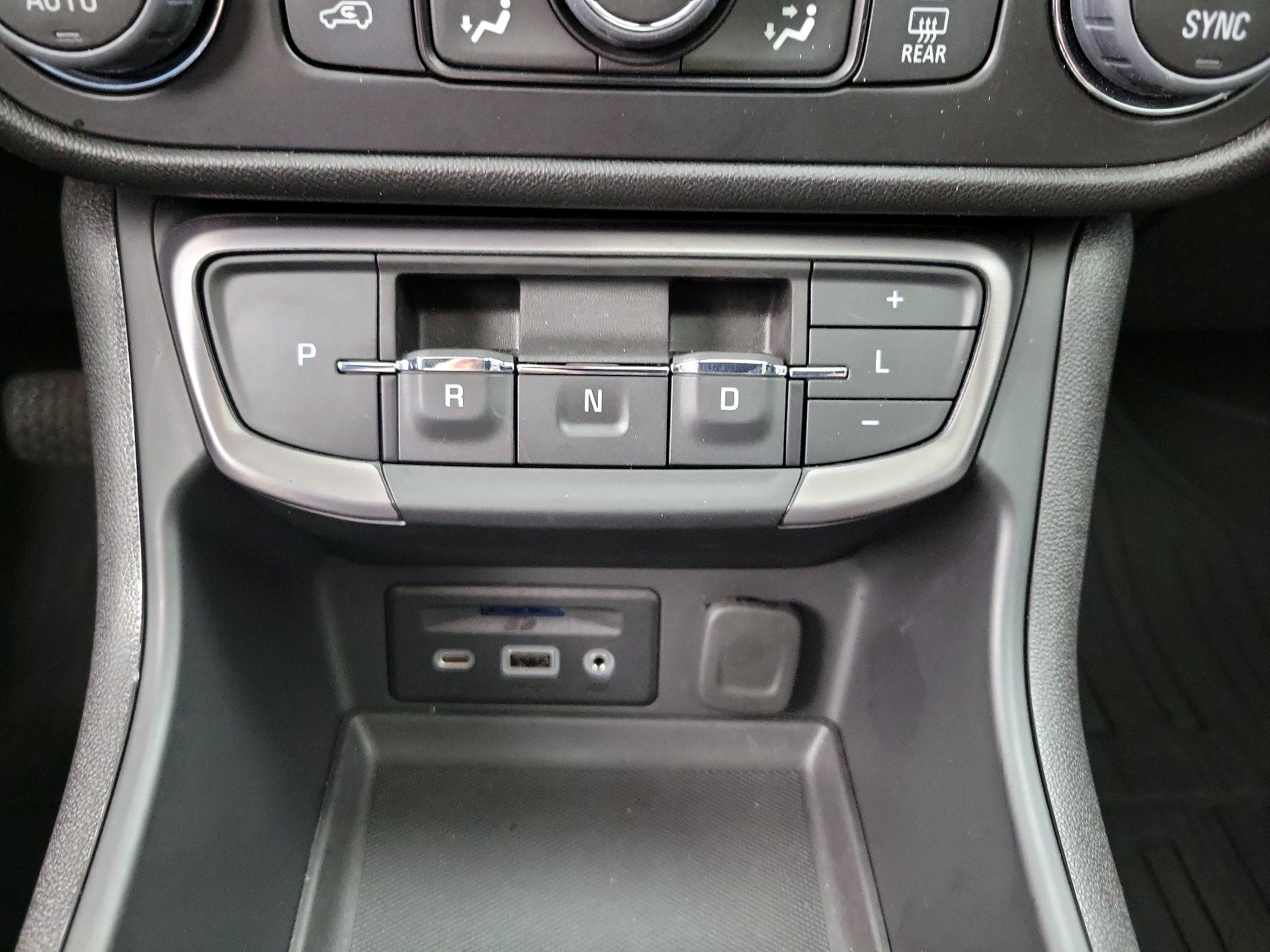 Thumbnail: 2024 GMC Terrain - 17