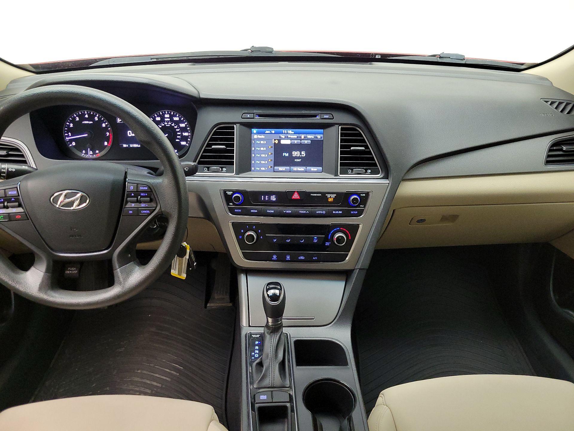 Thumbnail: 2016 Hyundai Sonata - 9