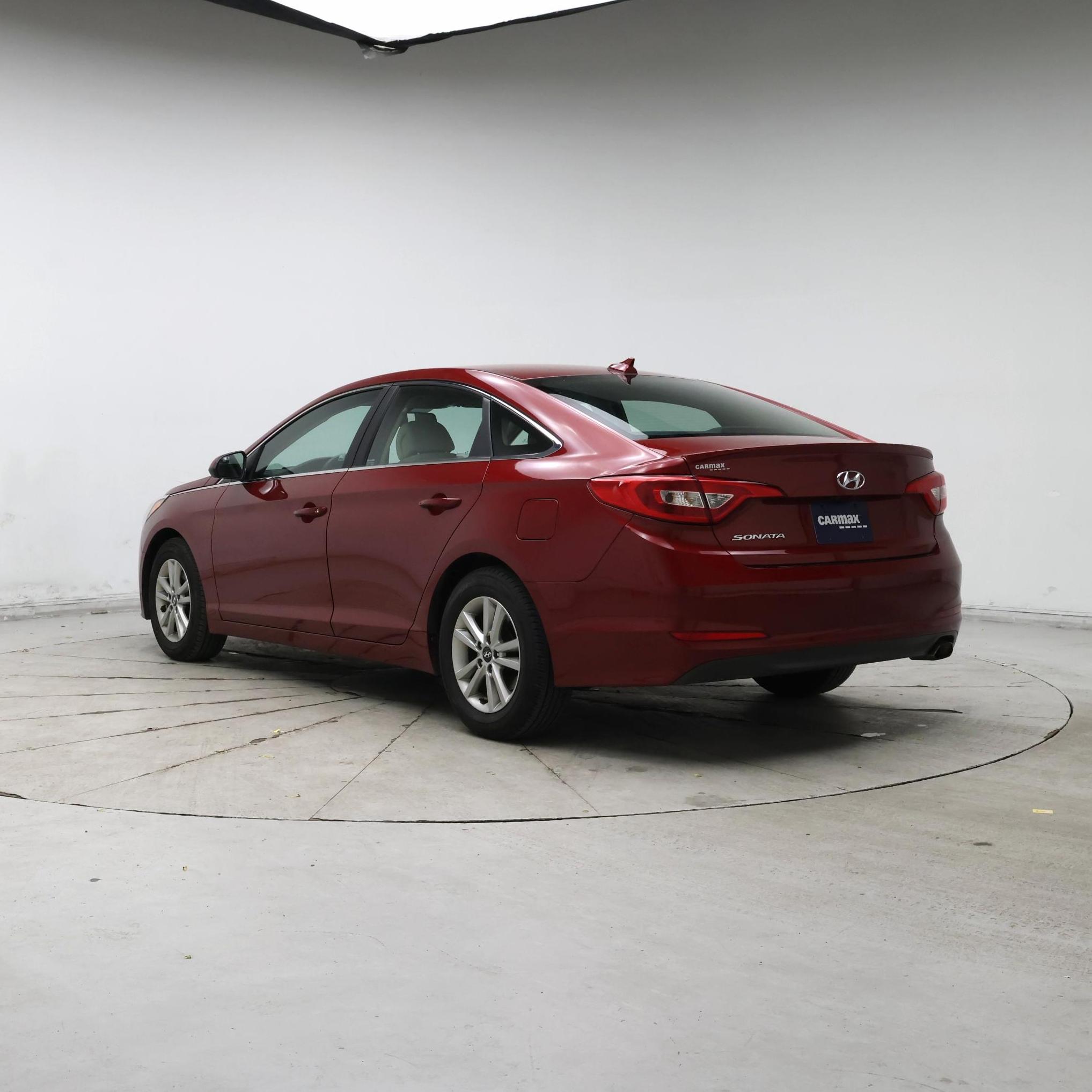 Thumbnail: 2016 Hyundai Sonata - 2