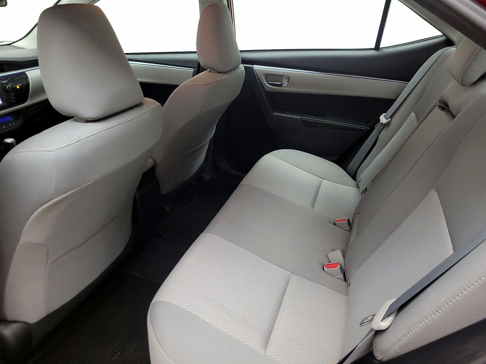 Thumbnail: 2015 Toyota Corolla - 19