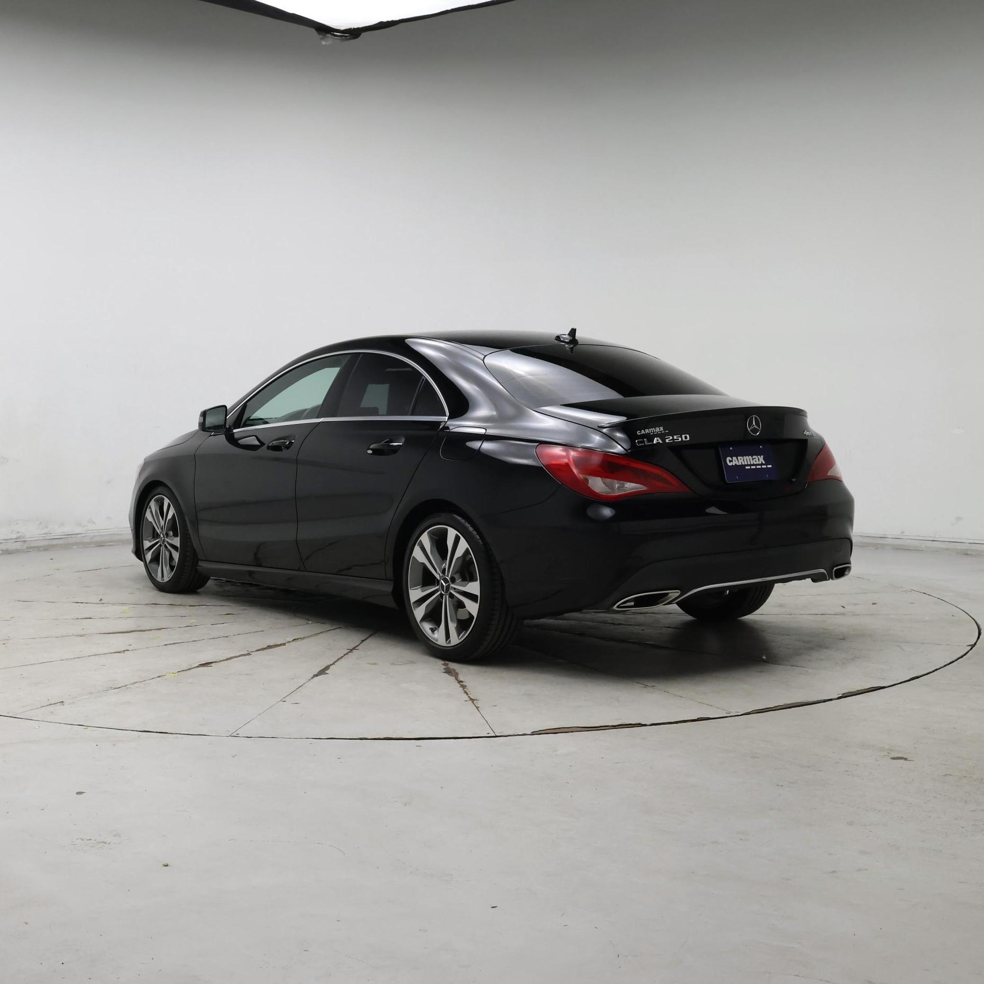 Thumbnail: 2019 Mercedes-Benz CLA - 2