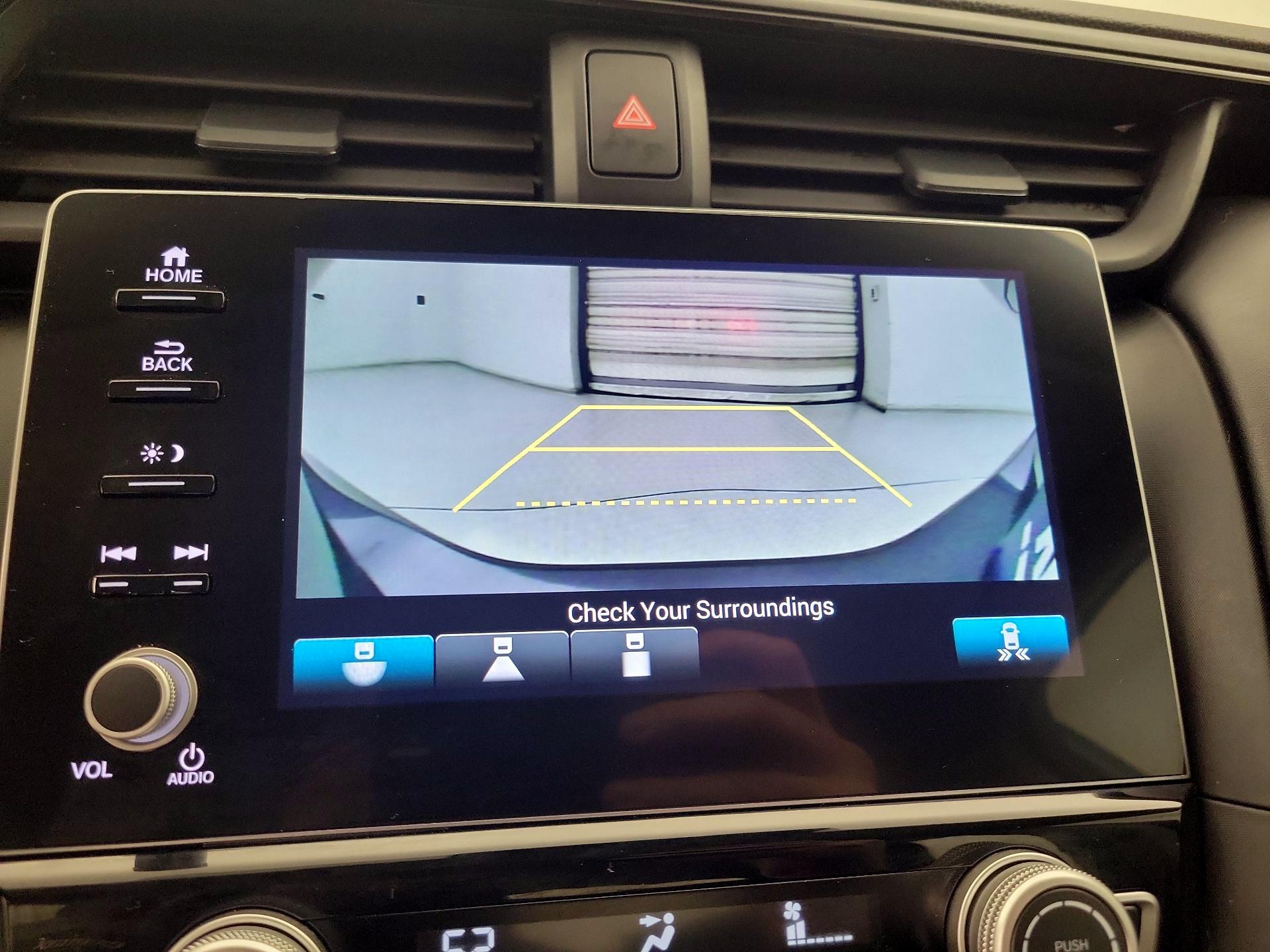 Thumbnail: 2021 Honda Insight - 14