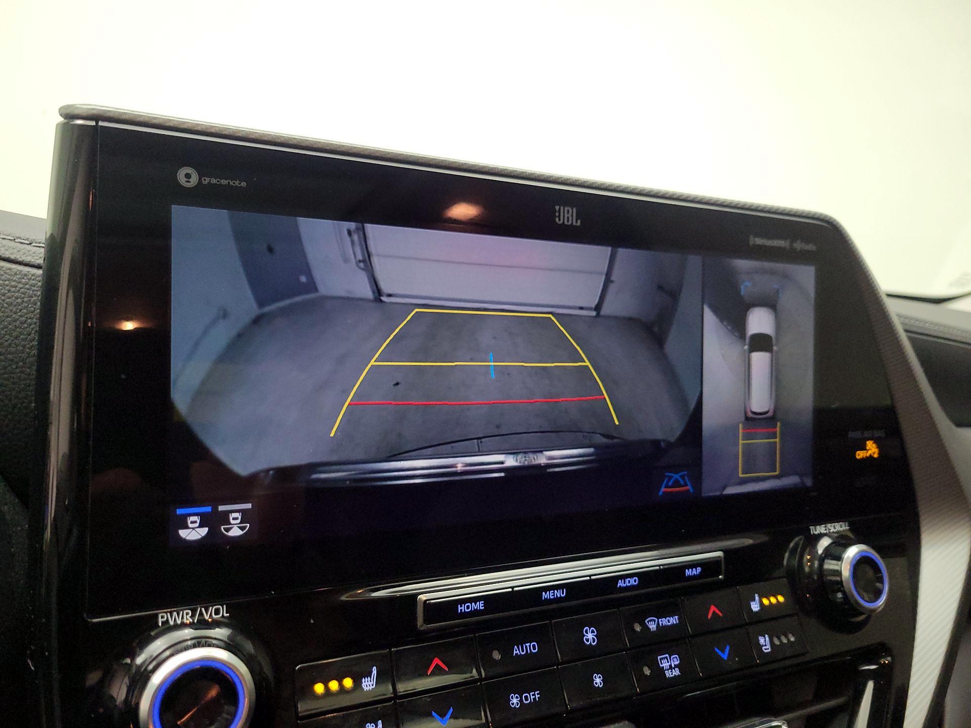 Thumbnail: 2021 Toyota Highlander - 15