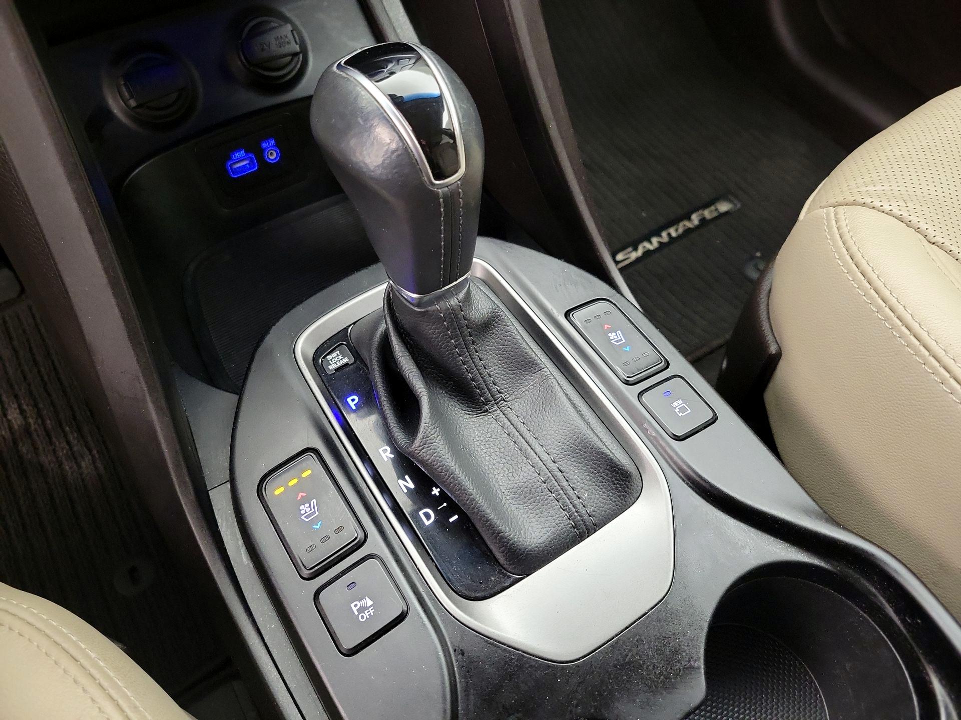 Thumbnail: 2017 Hyundai Santa Fe - 17