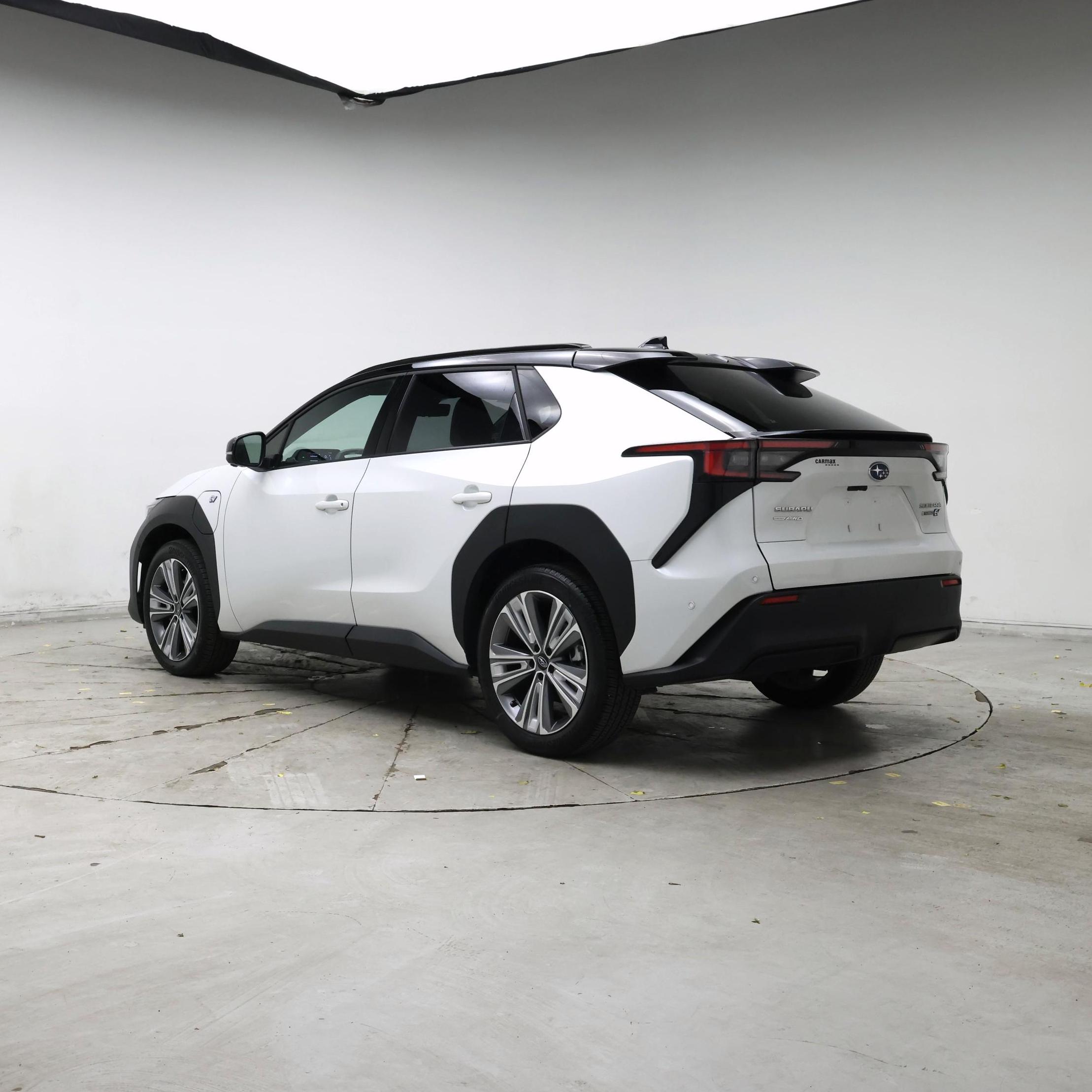 Thumbnail: 2024 Subaru Solterra - 2