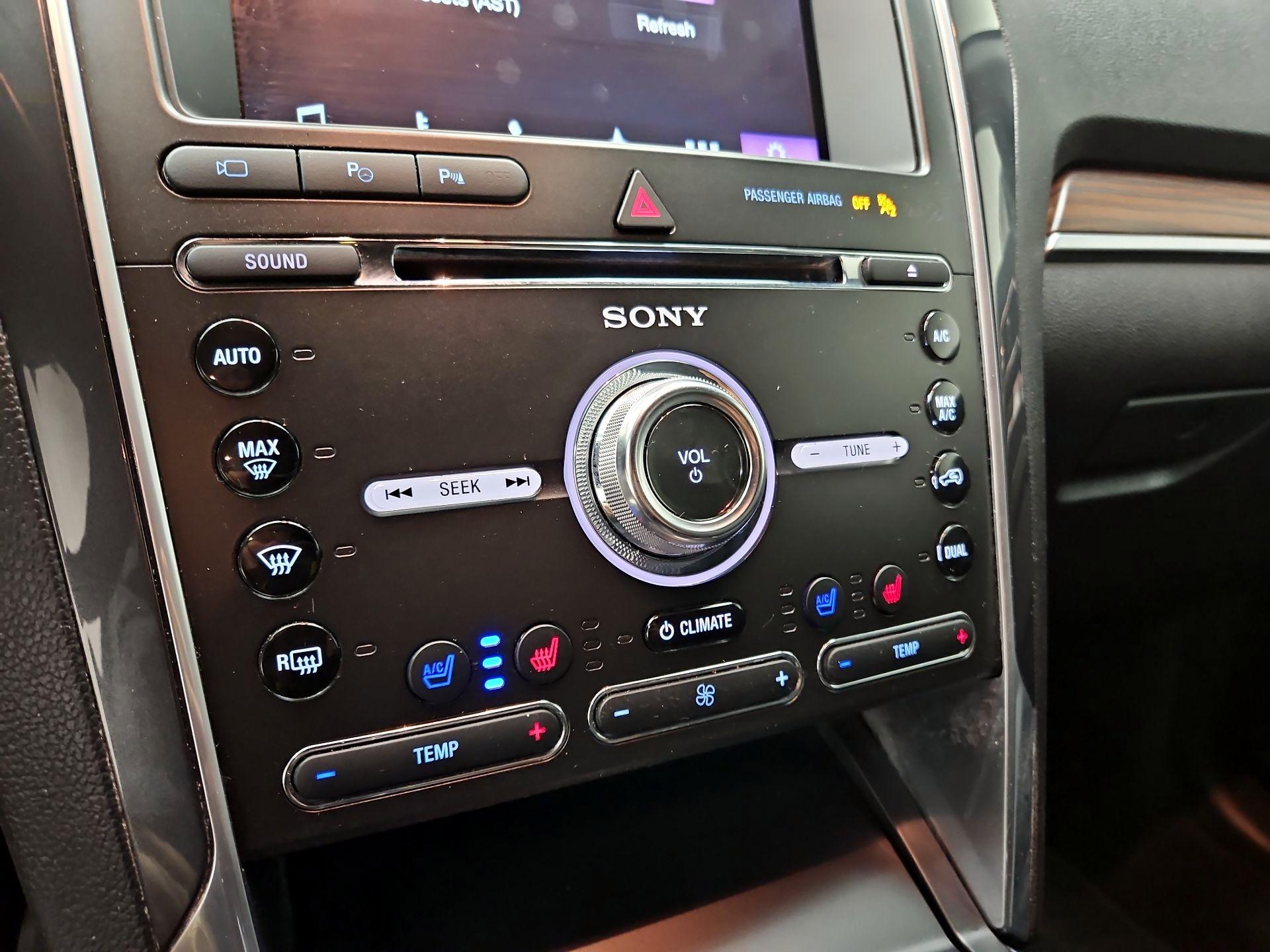 Thumbnail: 2017 Ford Explorer - 17