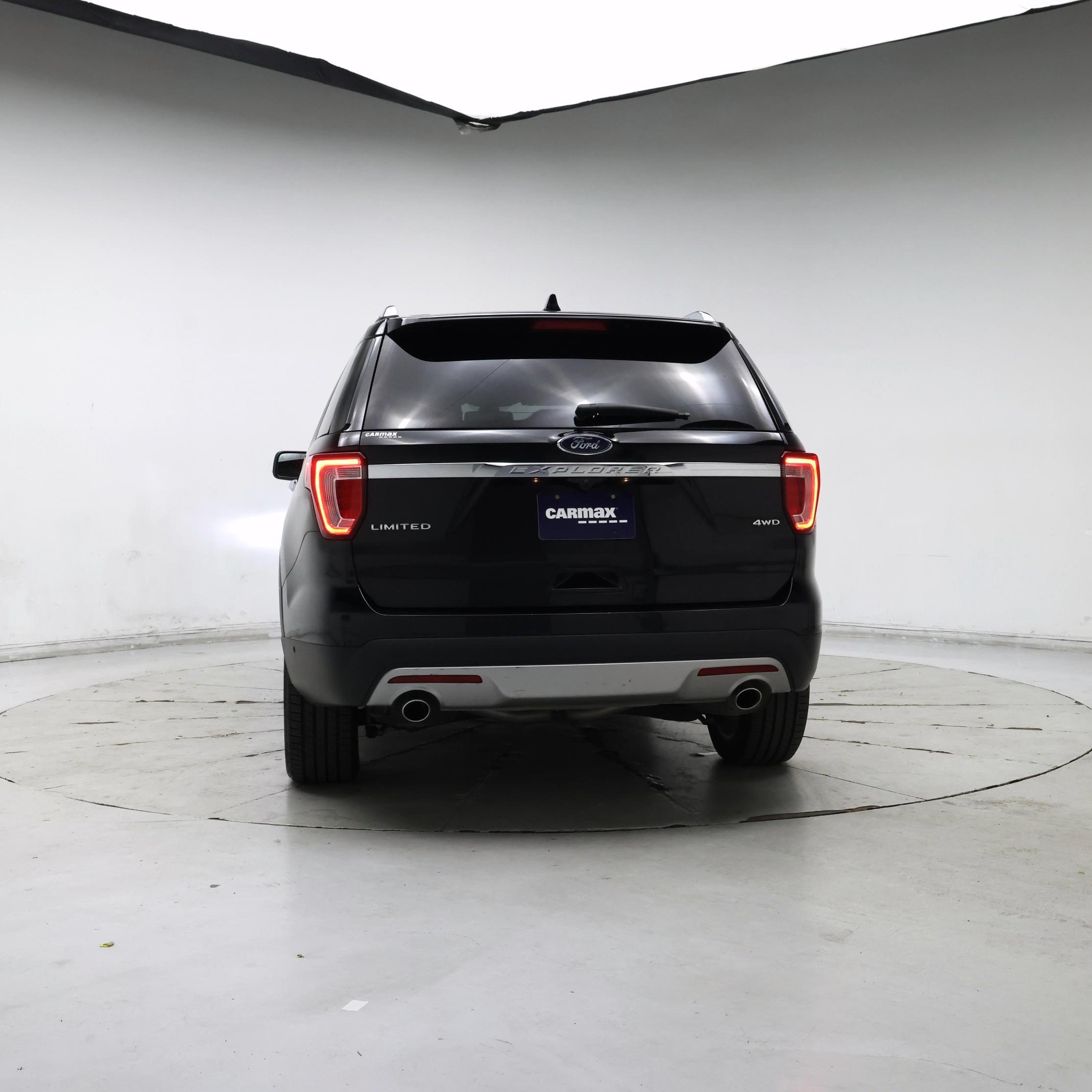 Thumbnail: 2017 Ford Explorer - 6