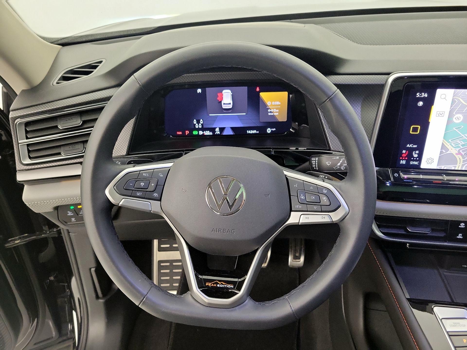 Thumbnail: 2024 Volkswagen Atlas - 10