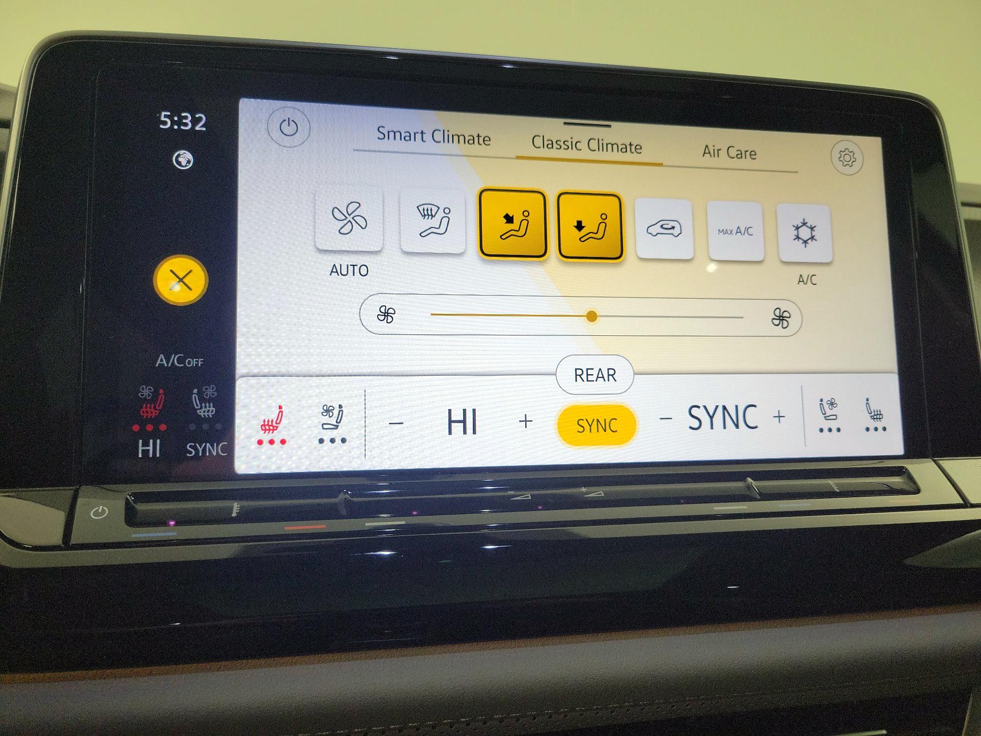 Thumbnail: 2024 Volkswagen Atlas - 17