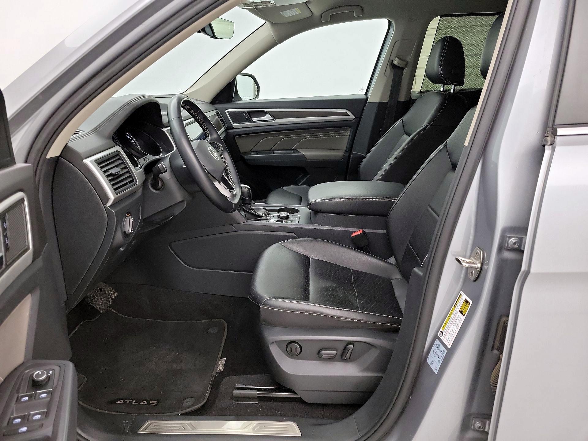 Thumbnail: 2021 Volkswagen Atlas - 11