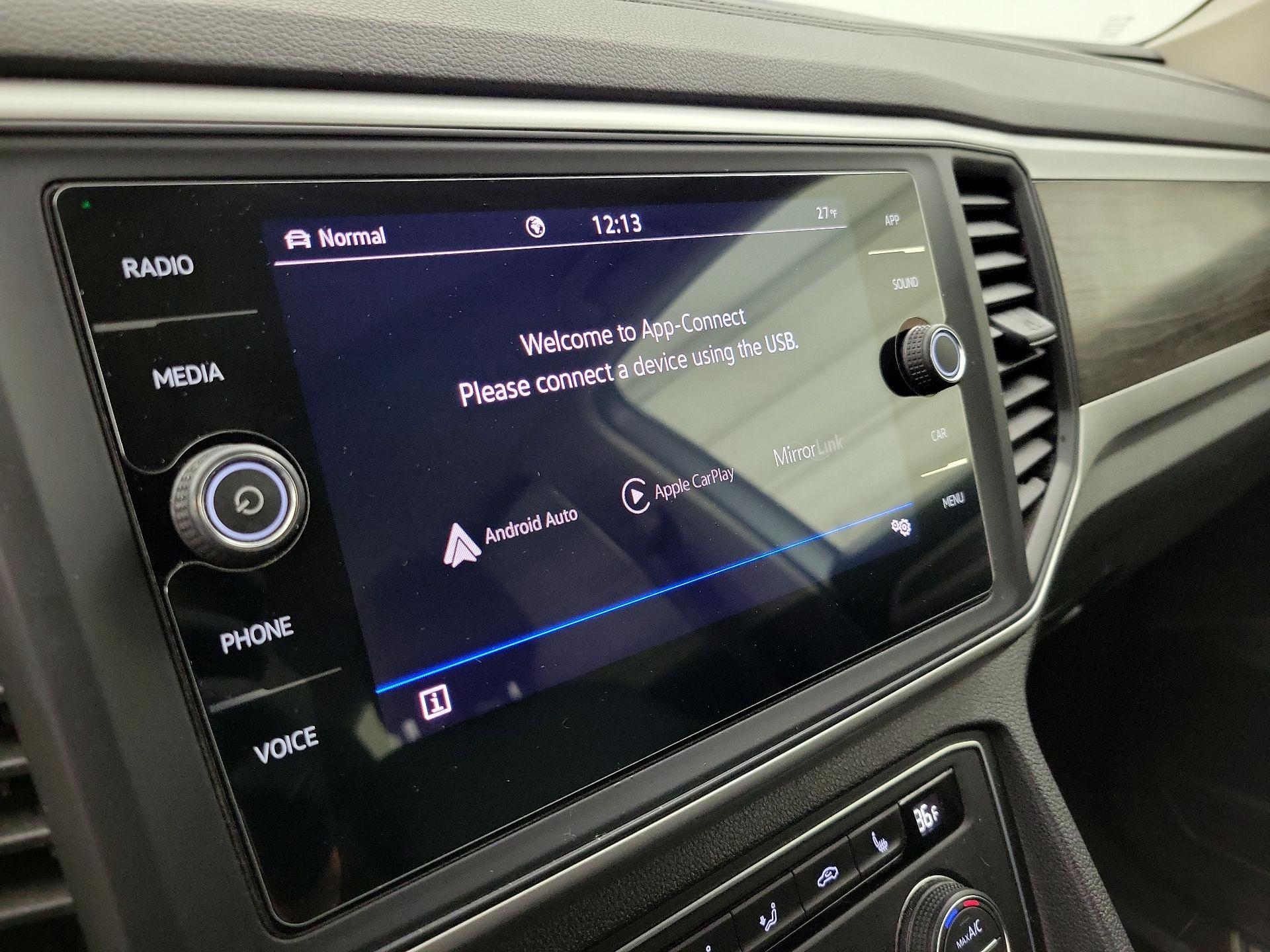 Thumbnail: 2021 Volkswagen Atlas - 14