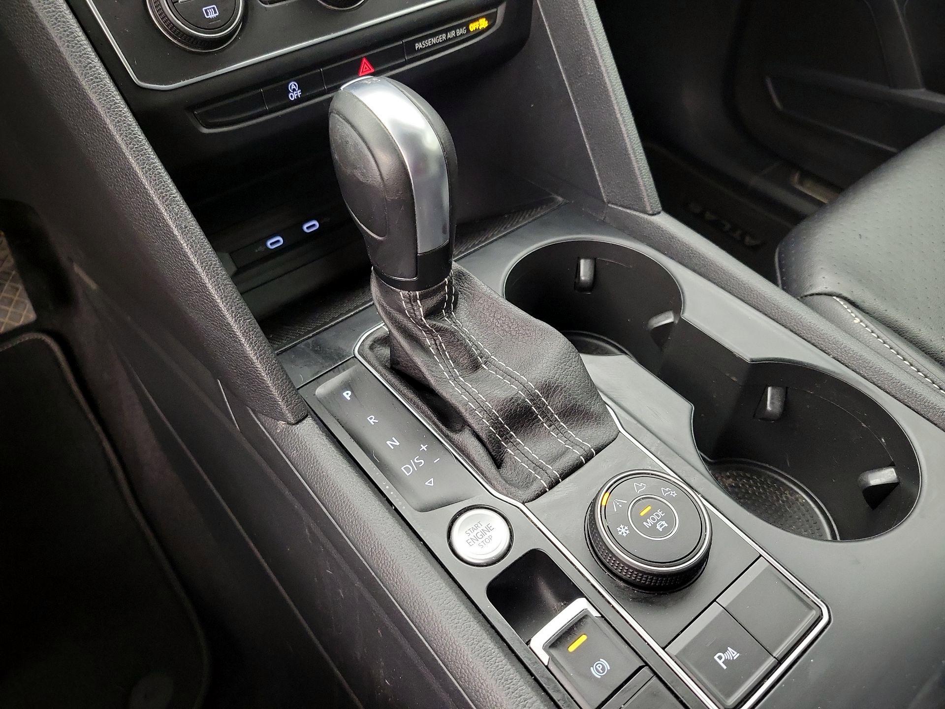 Thumbnail: 2021 Volkswagen Atlas - 18