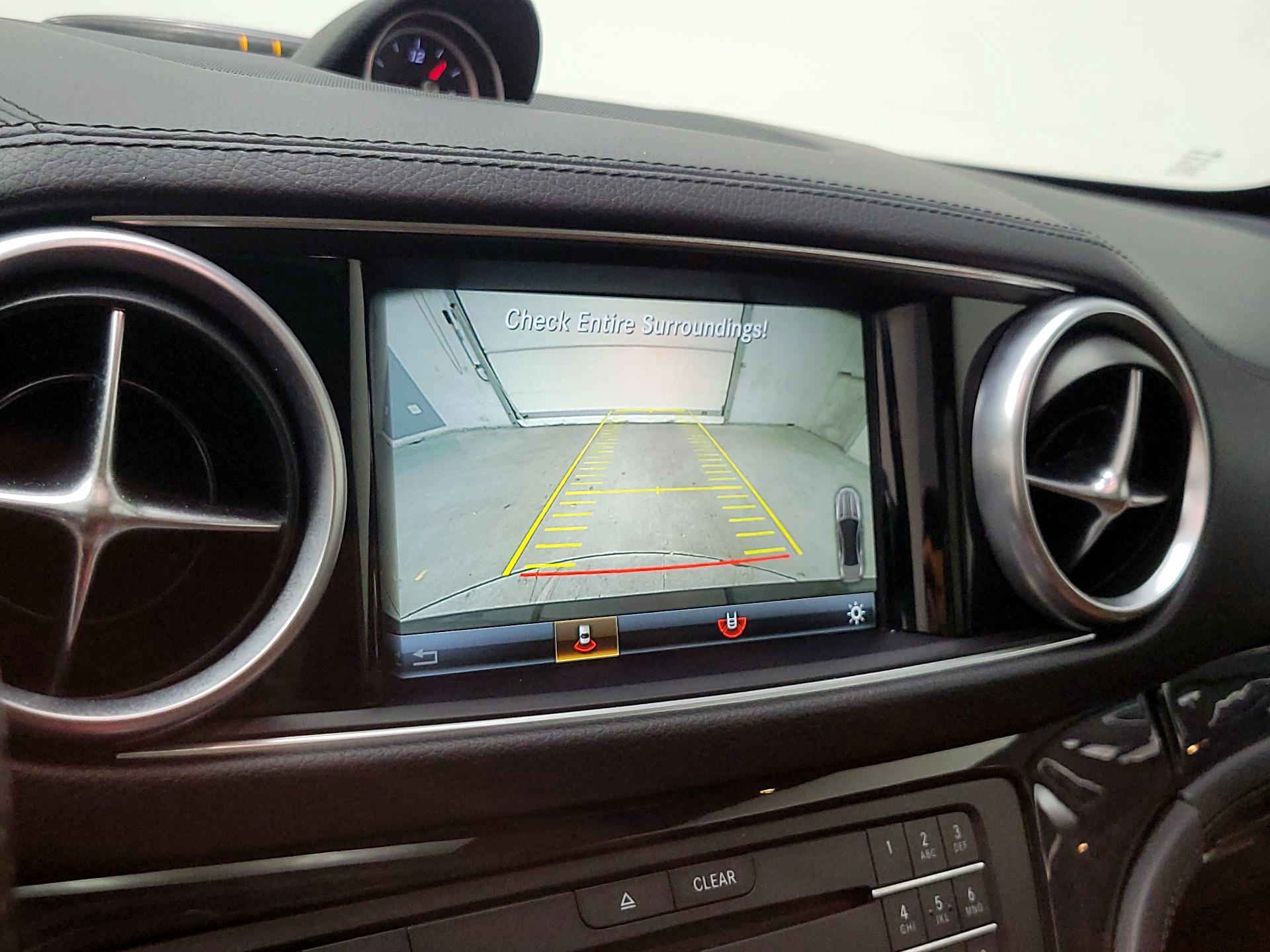 Thumbnail: 2017 Mercedes-Benz SL-Class - 15